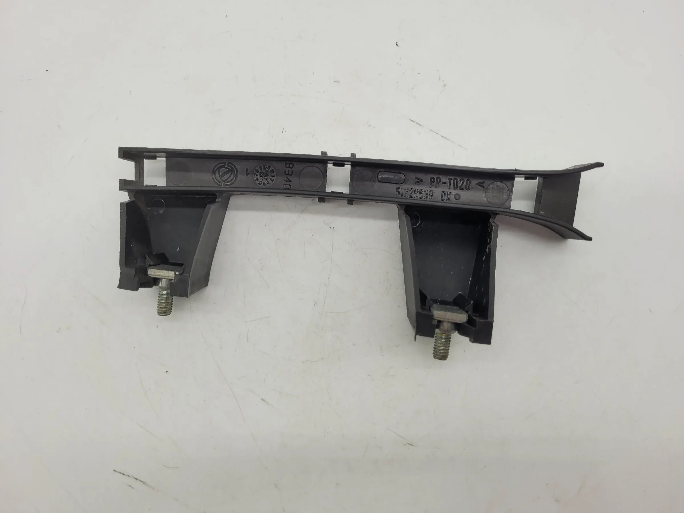 Fiat Punto Grande Fensterführung Schiene Tür Vorne Rechts 51726638 DX Original