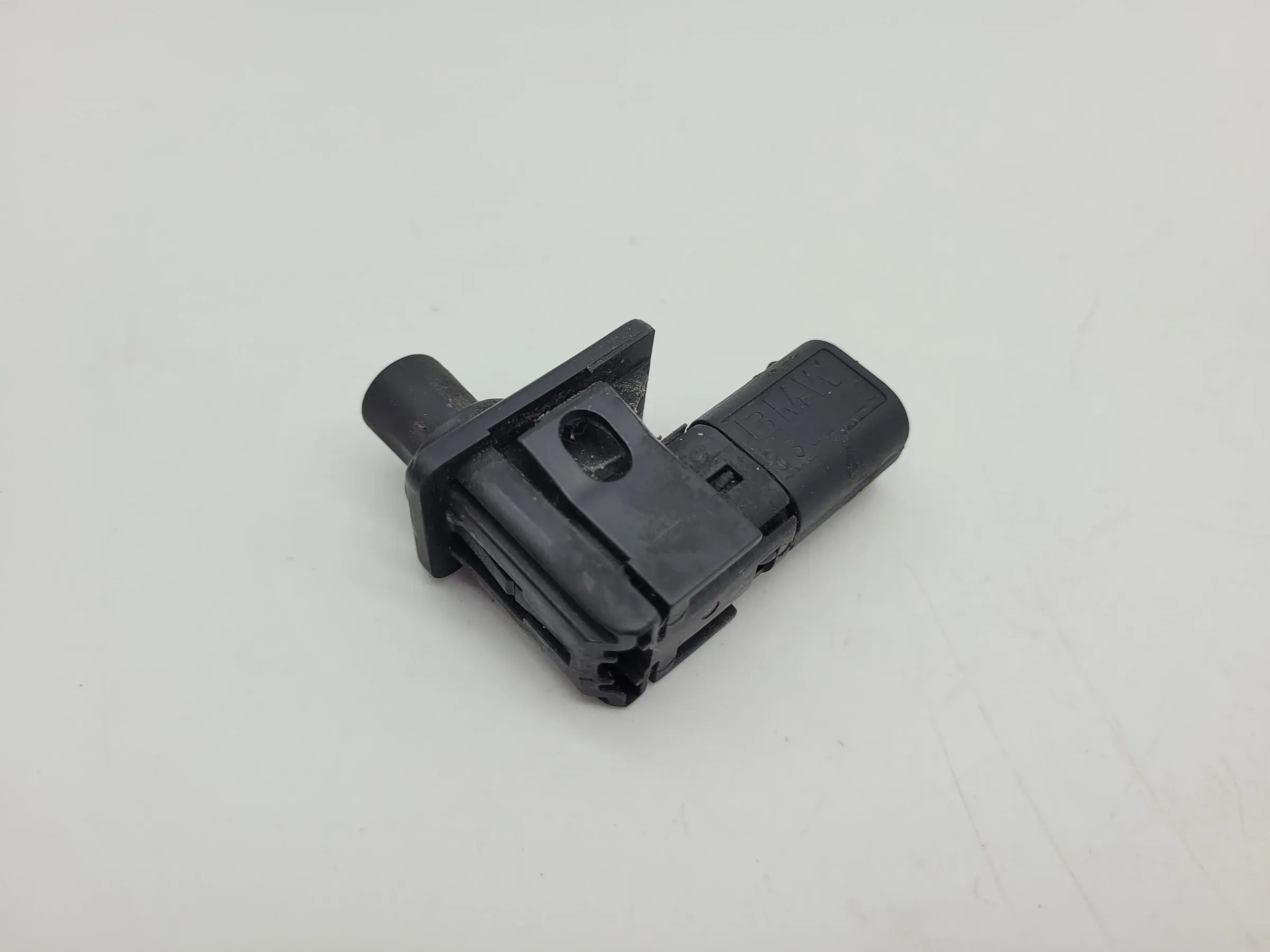 BMW 3er E36 Haubenkontaktschalter Motorhaube 8352229  (Original)