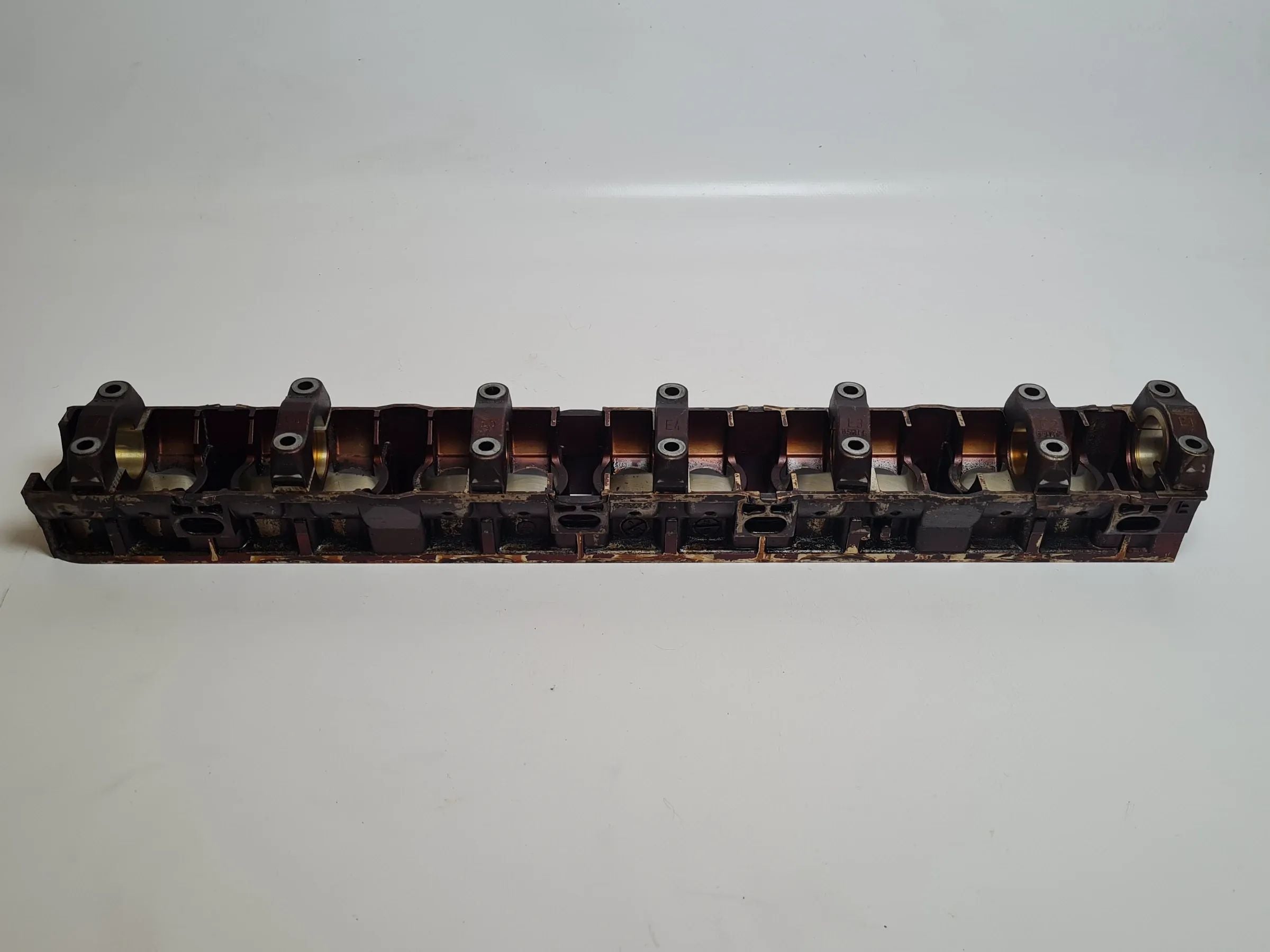 BMW X5 E53 M54B30 Nockenwellenlager Lagerschale Lagerblock Einlass 1748042 Orig.