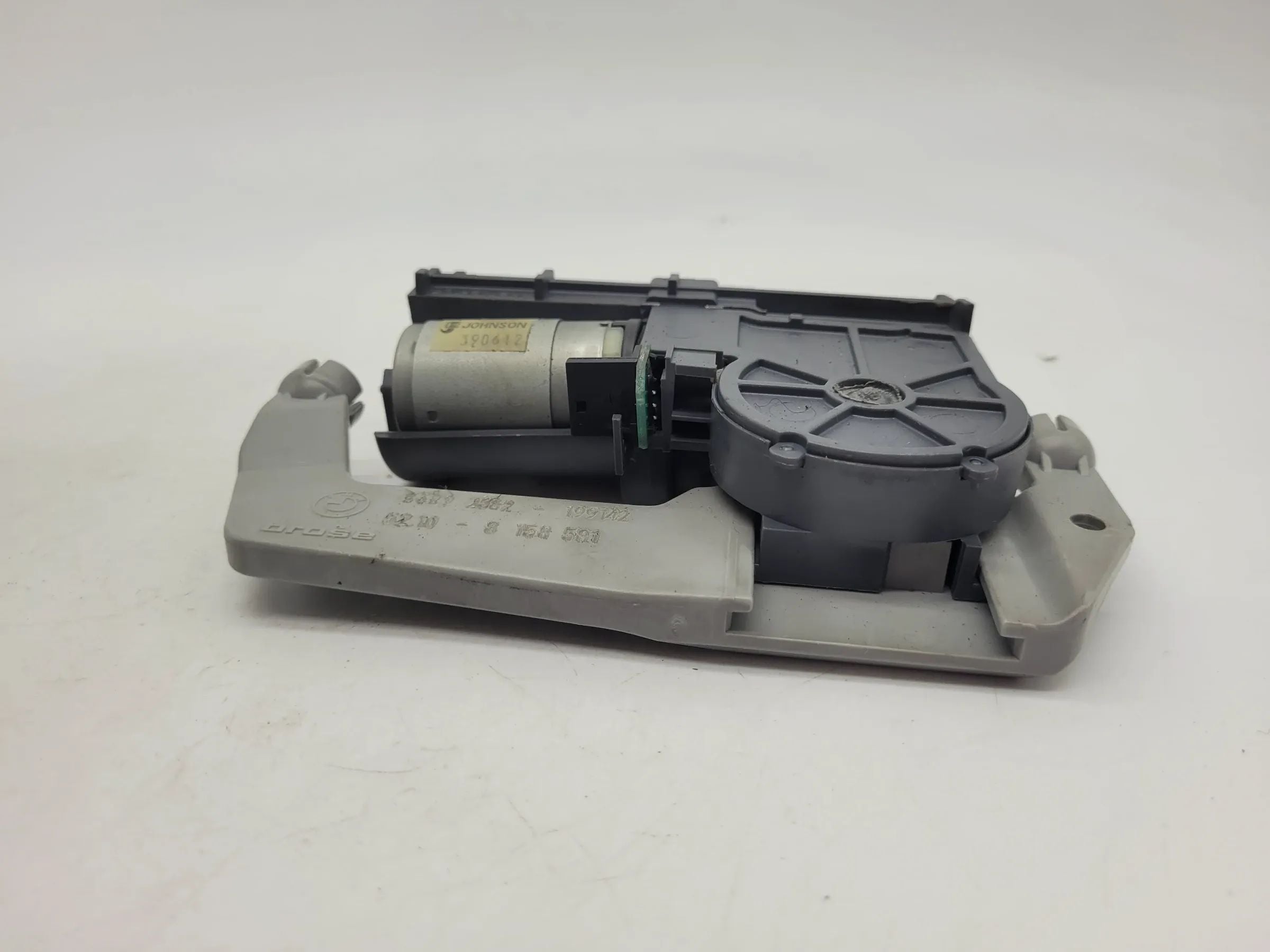 BMW 7er E38 Motor Antrieb Elektrische Kopfstütze 52.10-8158581 Original