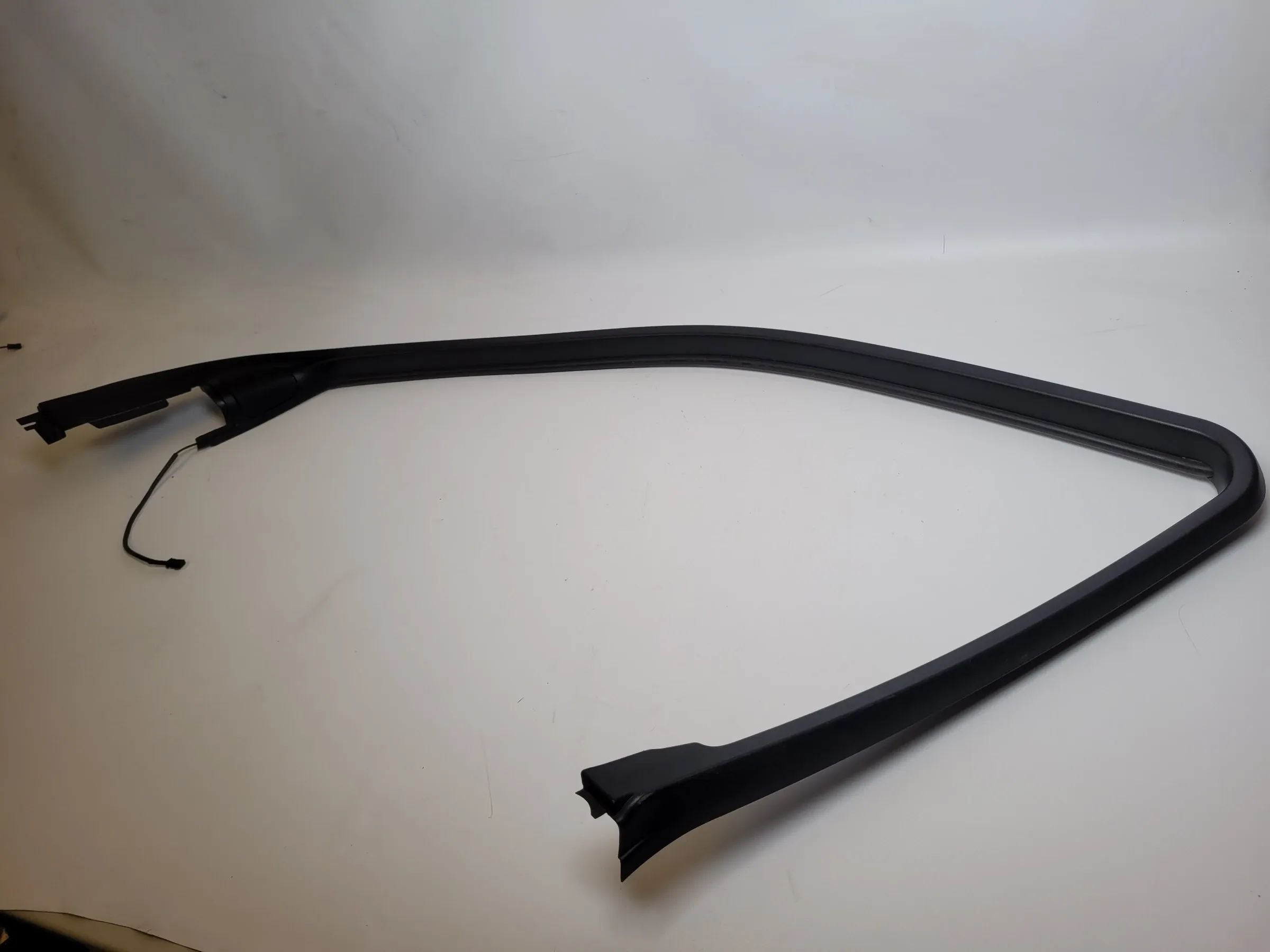 BMW 5er Touring E39 Blende Fensterrahmen Tür Rechts Vorne 8183732A Original