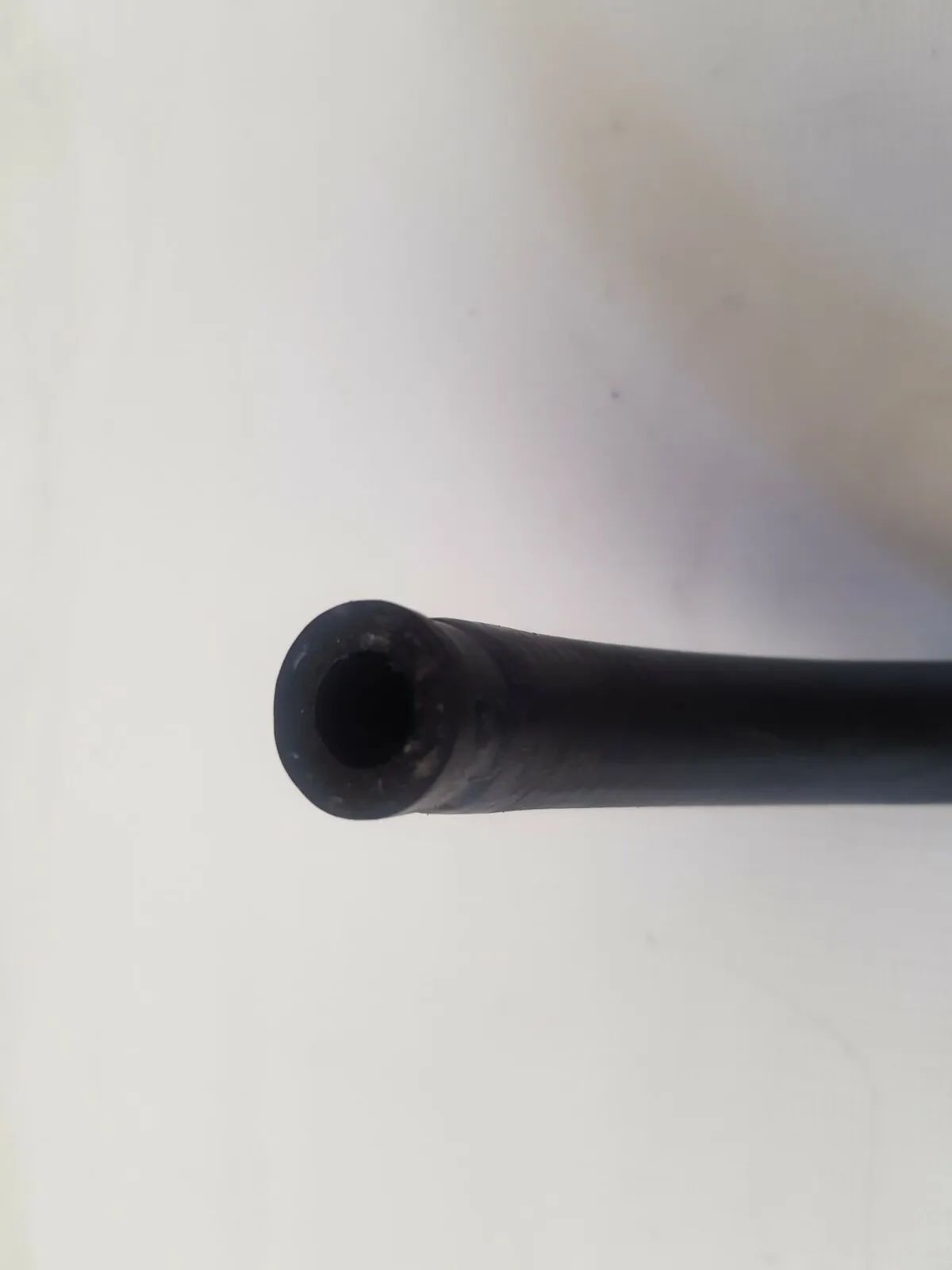 Tuyau de refroidissement d'origine + BMW Série 3 E36, Série 5 E39, Série 7 E38, Z3 + Tuyau moulé 1703865
