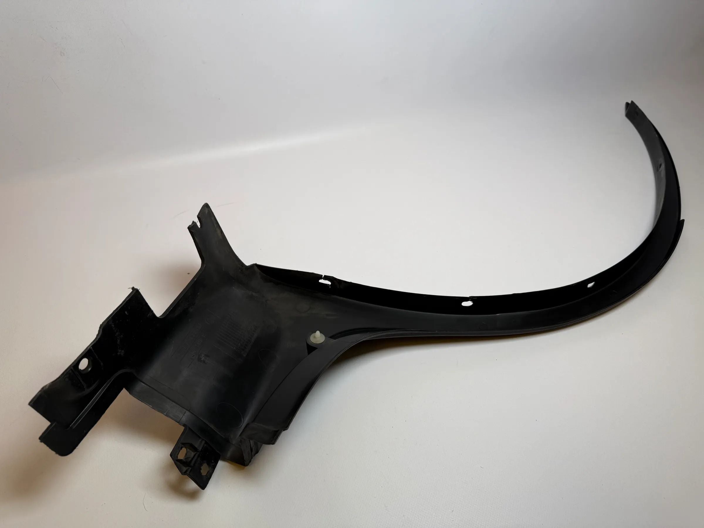 Oryginalna Osłona Nadkola Tylnego Lewa Czarna BMW X5 E53 8408707 LH