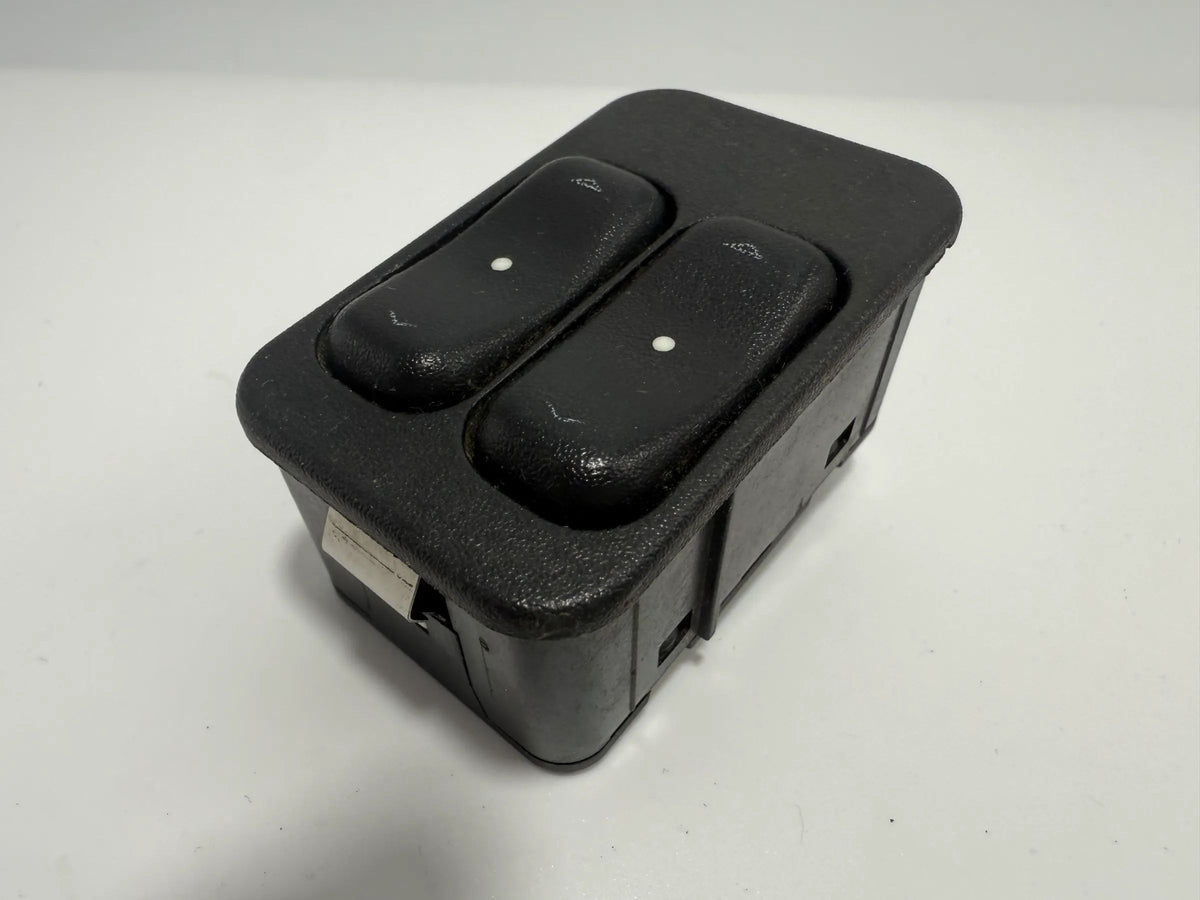 Oryginalny przełącznik szyb lewy Opel Astra G Delphi 13363201 / 90561088