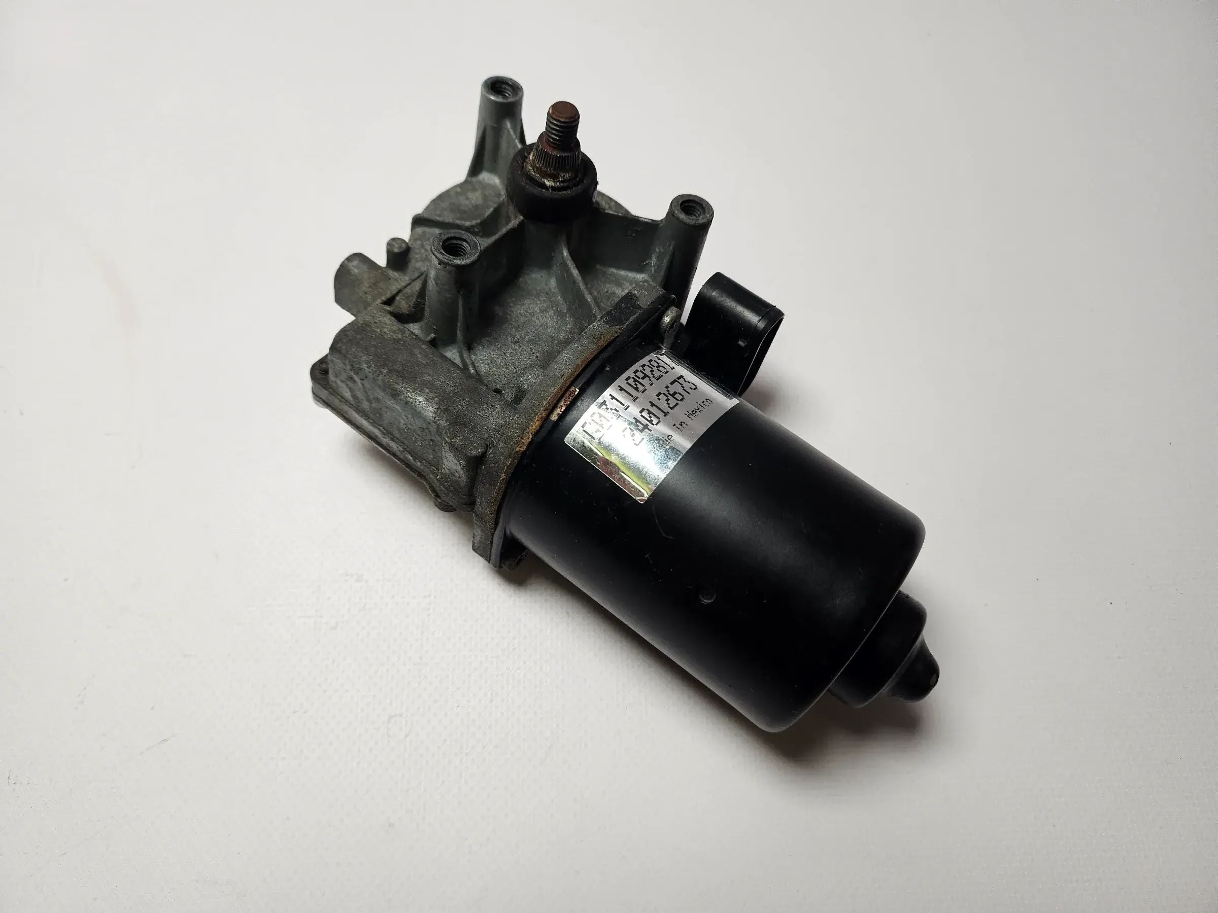GENUINE BMW X5 E53 WINDSCREEN WIPER MOTOR FRONT 24012673 