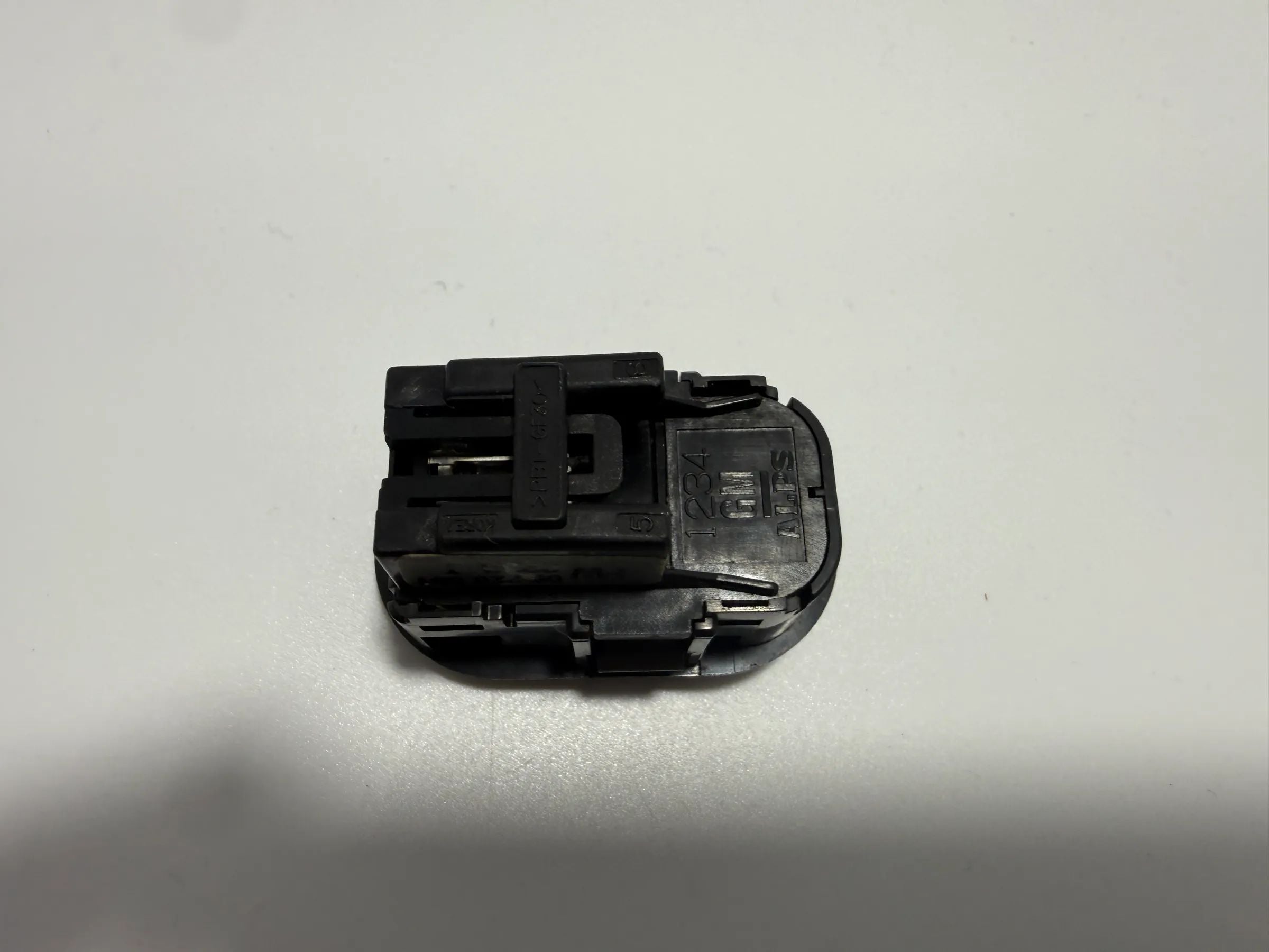 Original Opel Astra G Agila A Zafira A Corsa C Vectra B Spiegelschalter 09226861