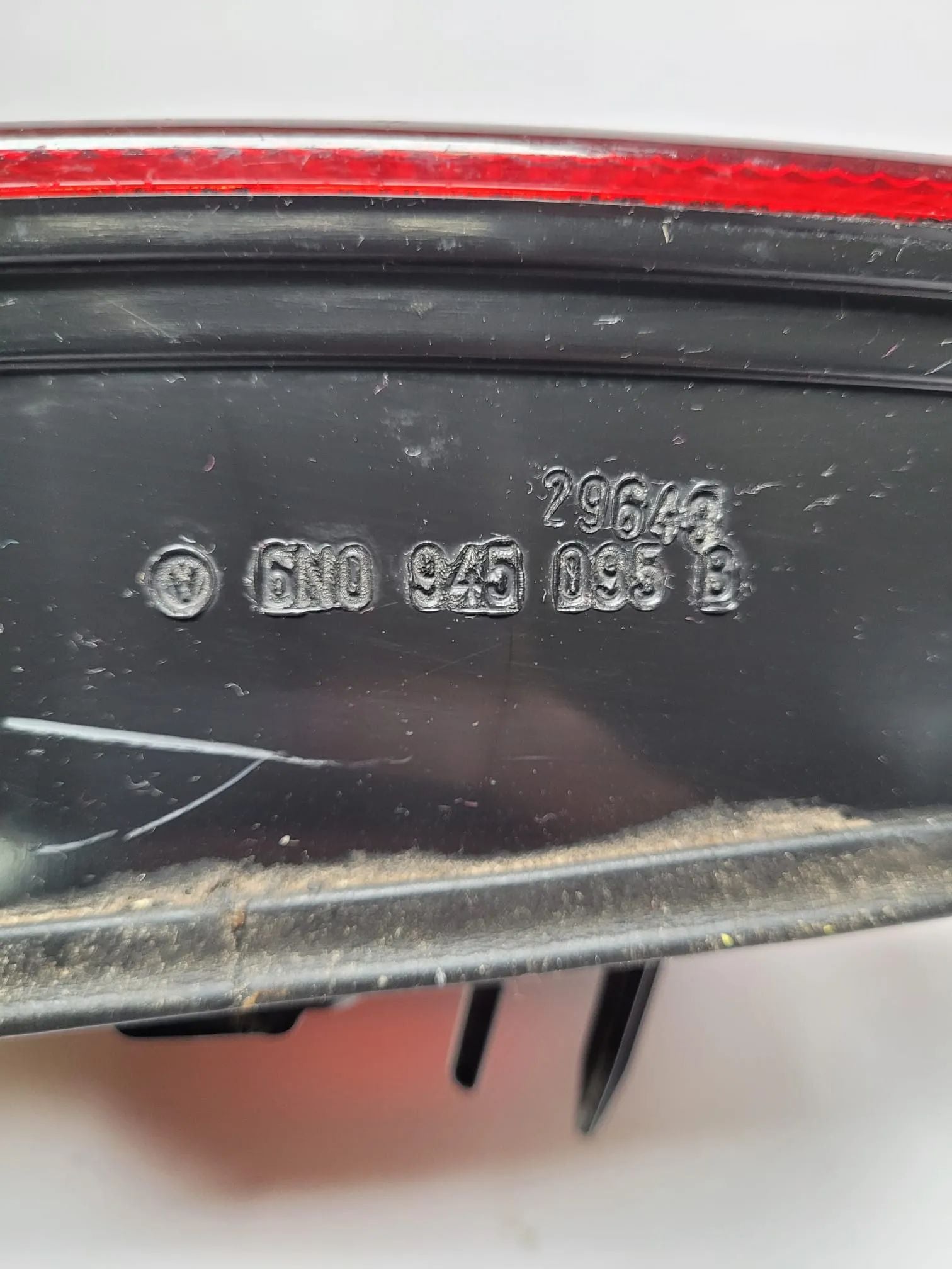 Original VW Polo (6N1, 6N2)  Heckleuchte / Rücklicht Links  6N0945095B