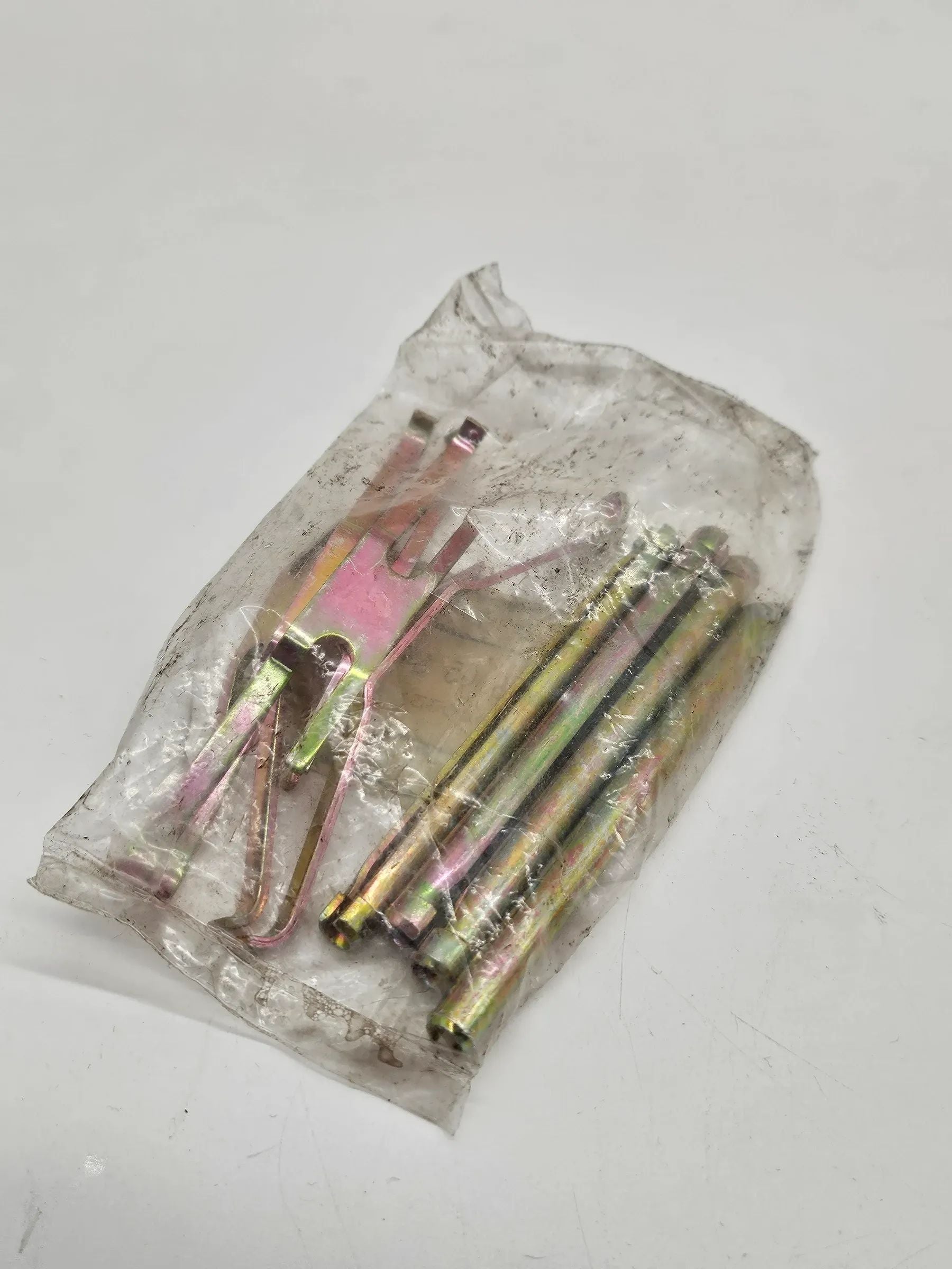 Original GM Opel Zubehörsatz Scheibenbremsbelag  1605699 03494033