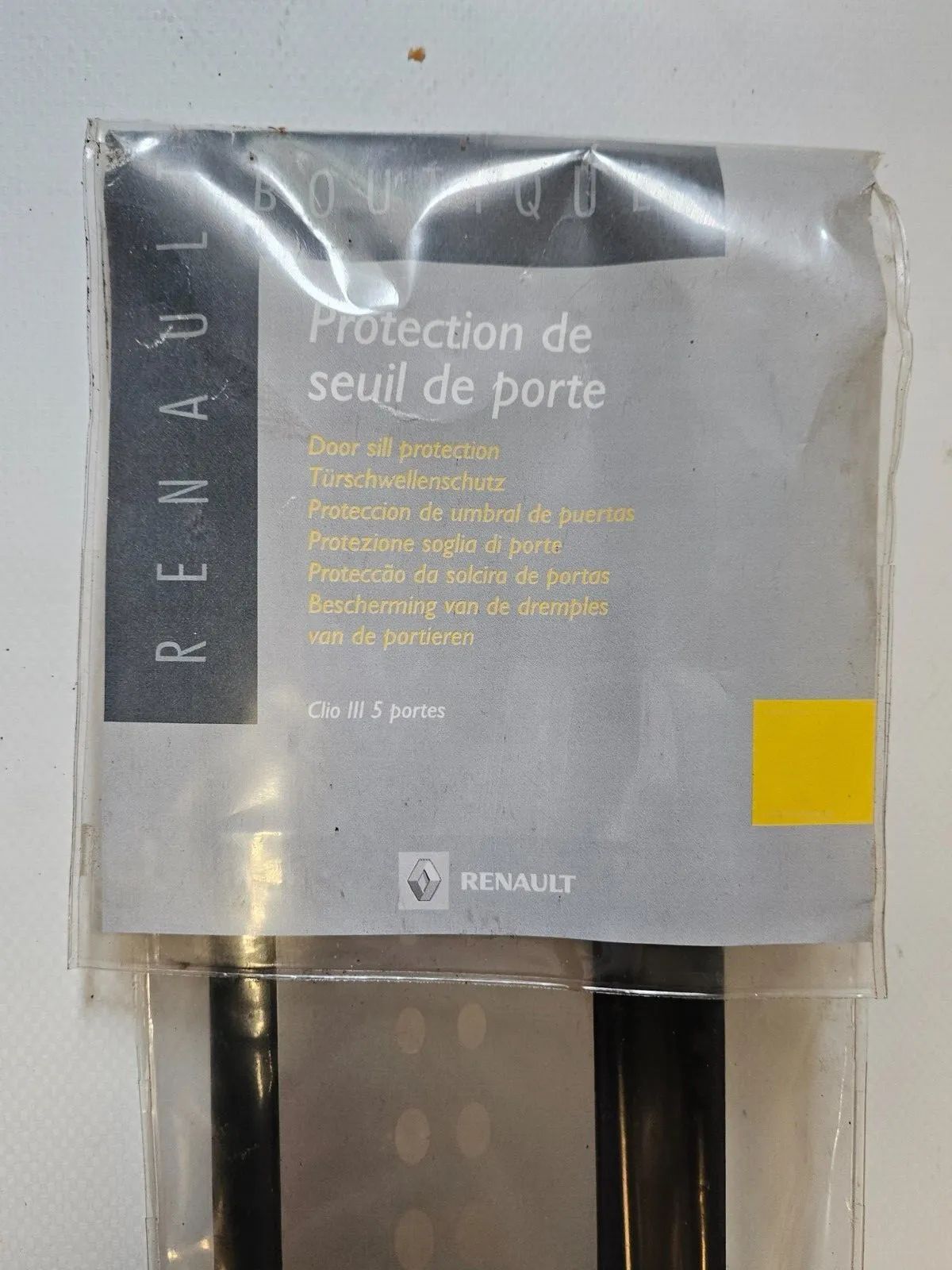 อะไหล่แท้ (OEM) Renault Clio 7711230492 รางใหม่