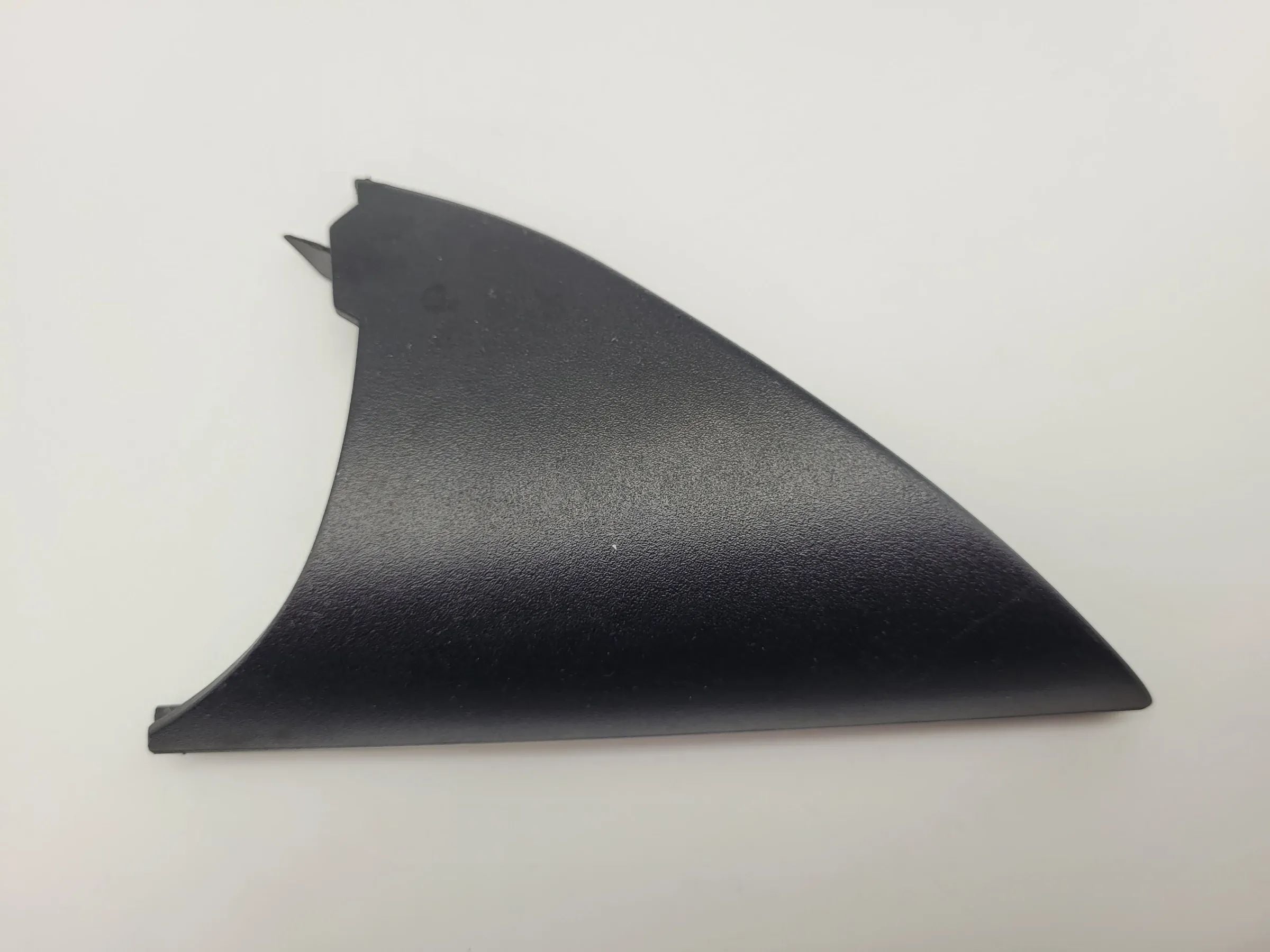 Original Audi A4 (8D) Abdeckung Spiegeldreieck 8D0857506