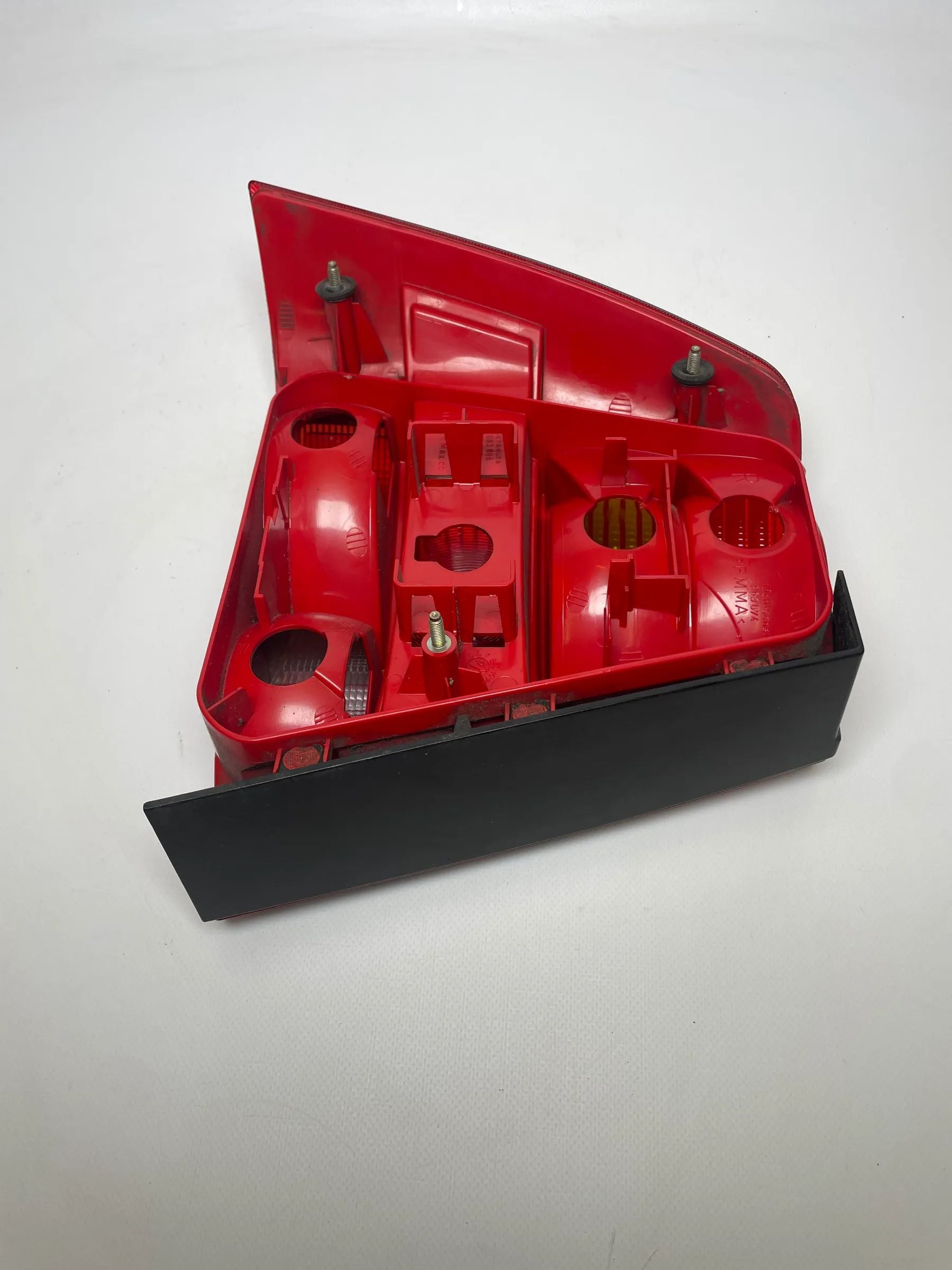 Original VW Bora 1J2 Tail Light Right Rear 963674 963686