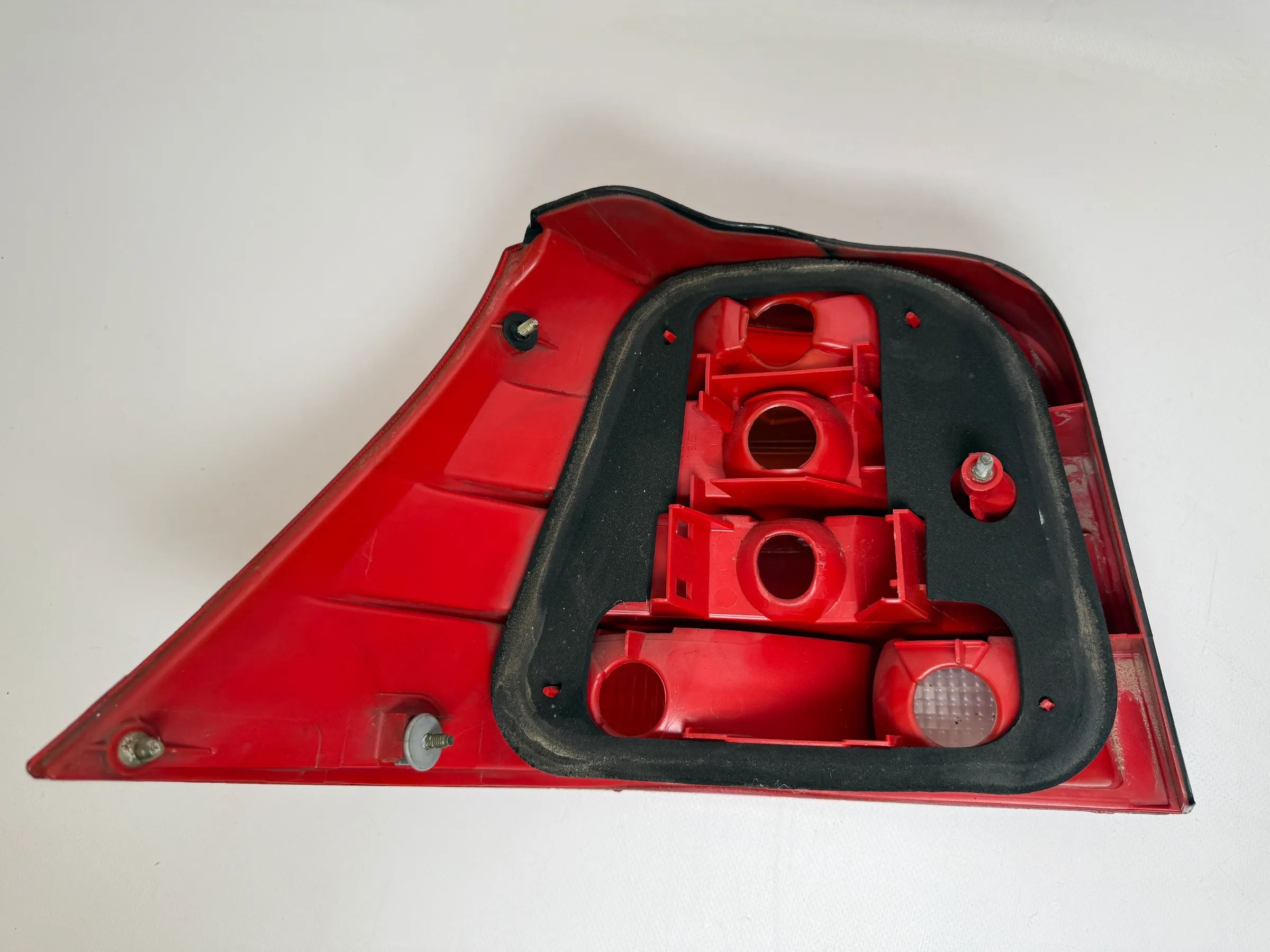 Original VW Golf IV 4 (1J1) Rear & Brake Light Right Valeo 1J6945096AA