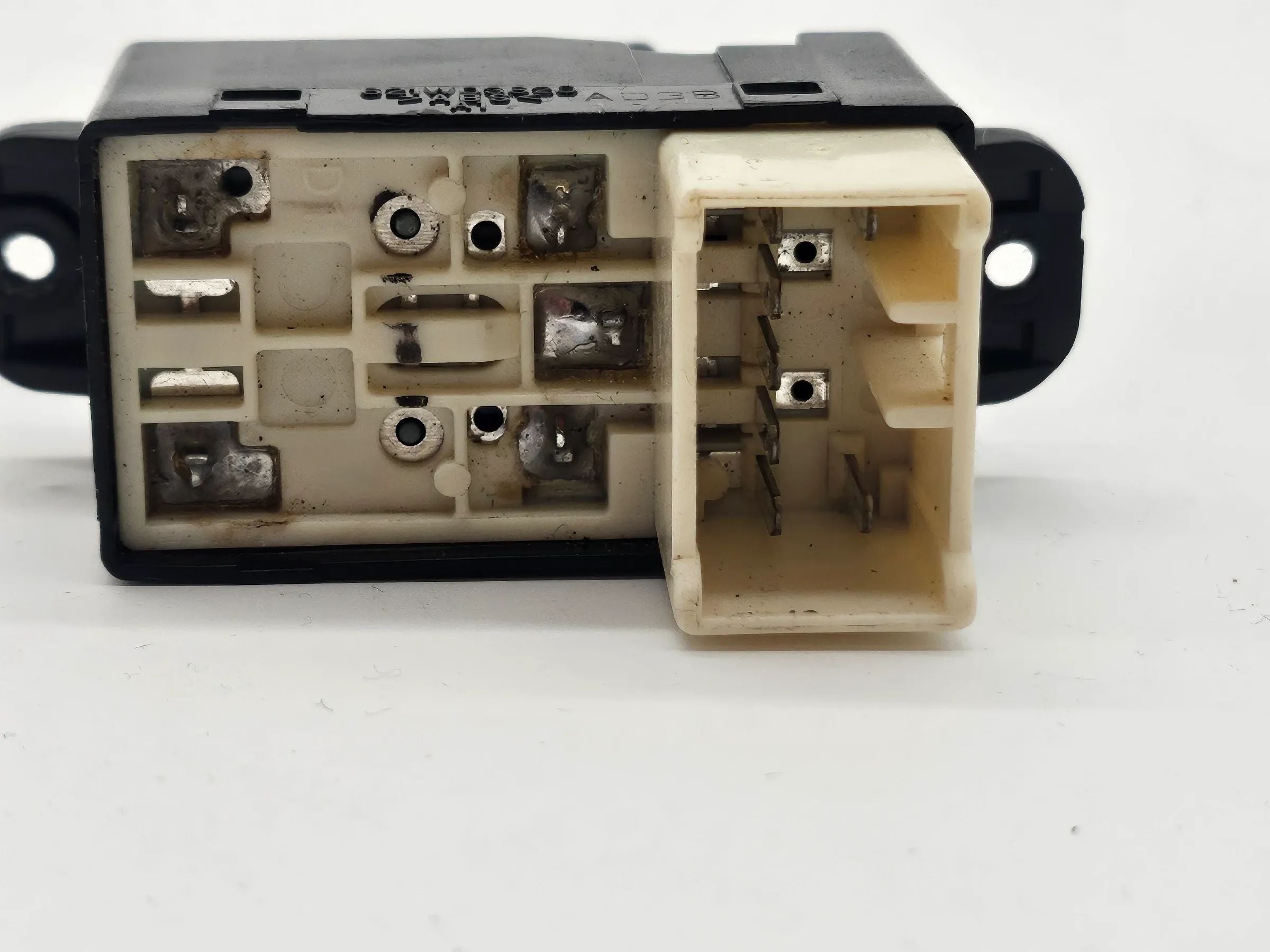 Original KIA RIO  Kombi Fensterheberschalter hinten links 621W03620