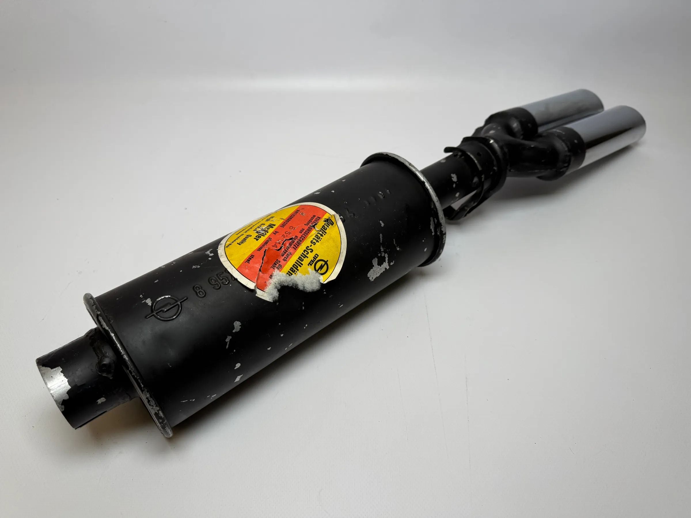 Oryginalny tłumik Opel Commodore A GS 1967-71 2,5H 852144