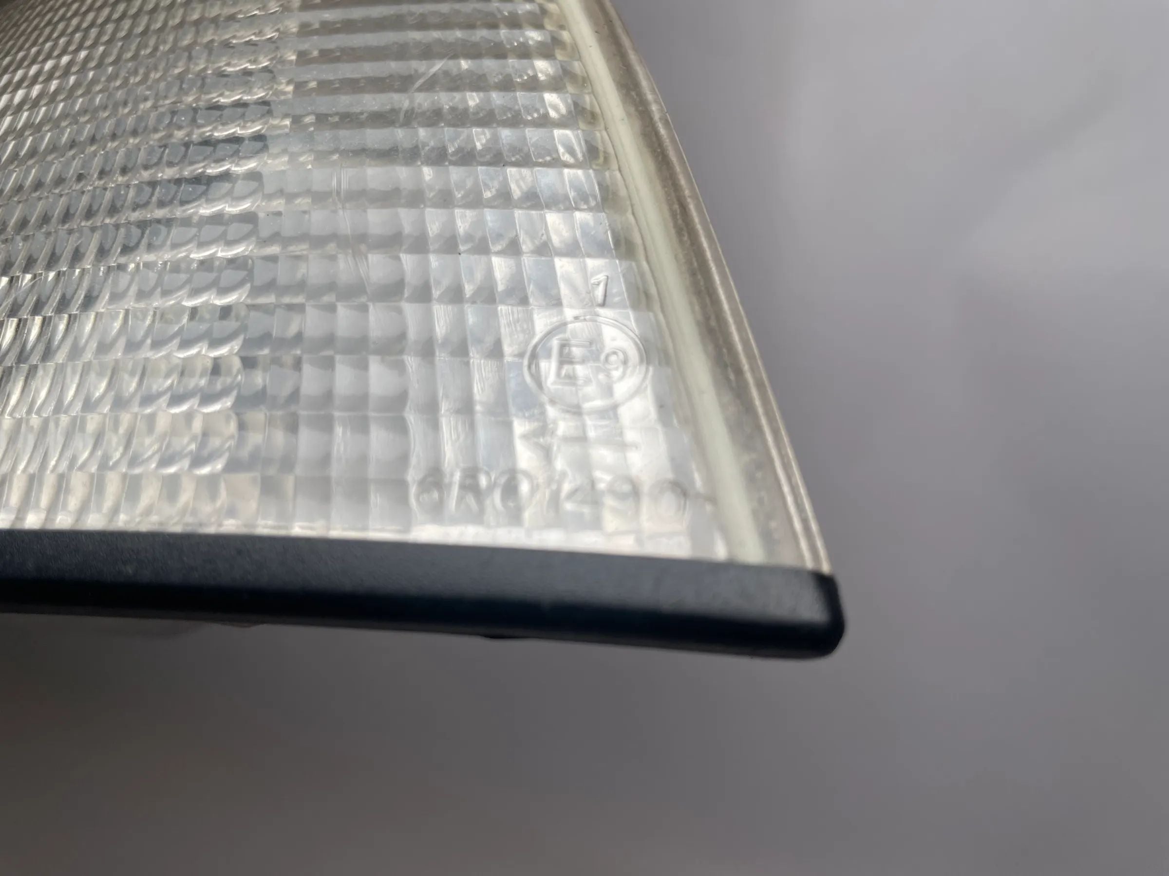 Original Audi A4 (8D5/B5) Blinker Rechts Vorne 6R01490