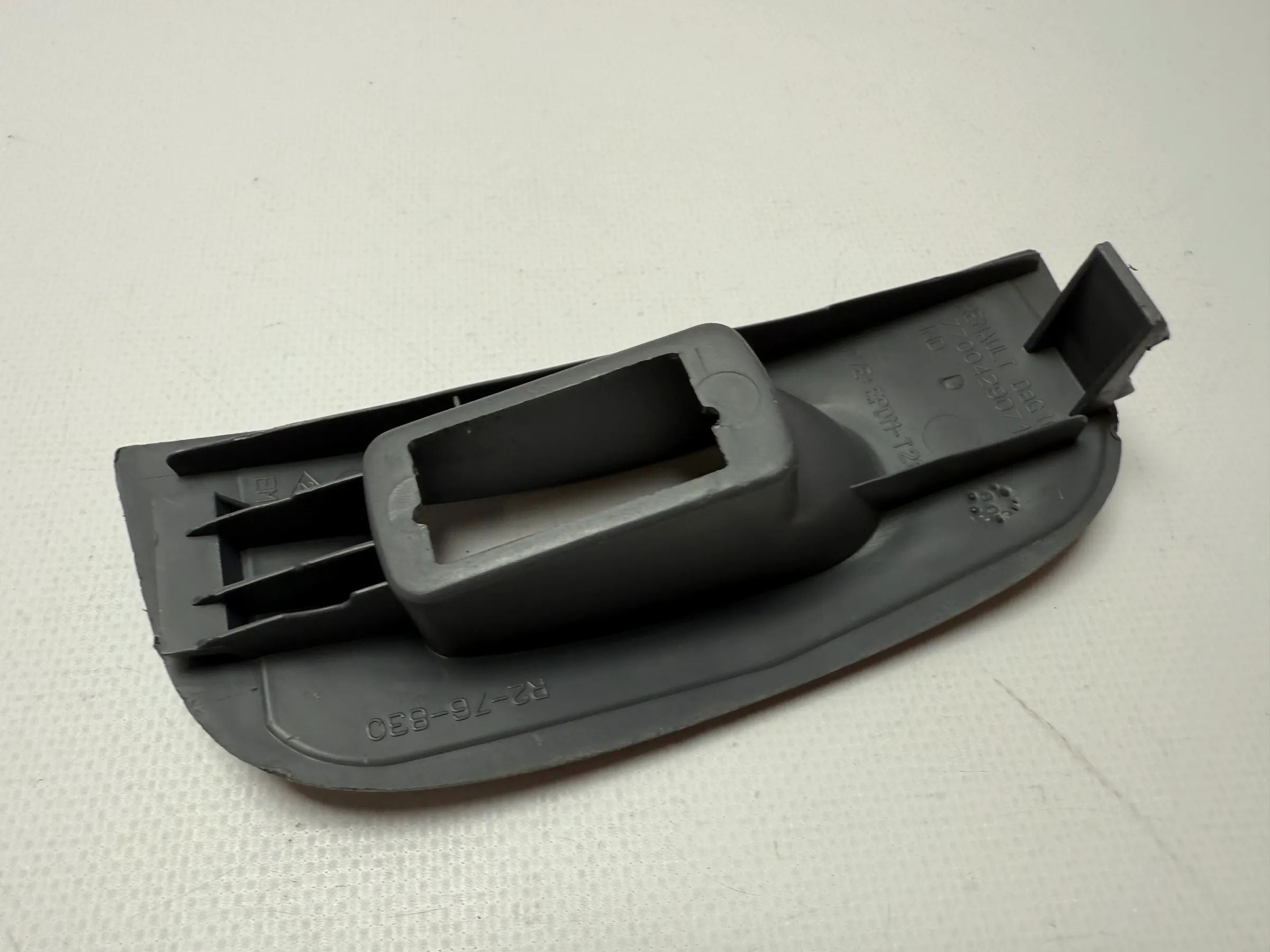 Original Renault Megane 1 I BA cover trim window regulator right 770042907 