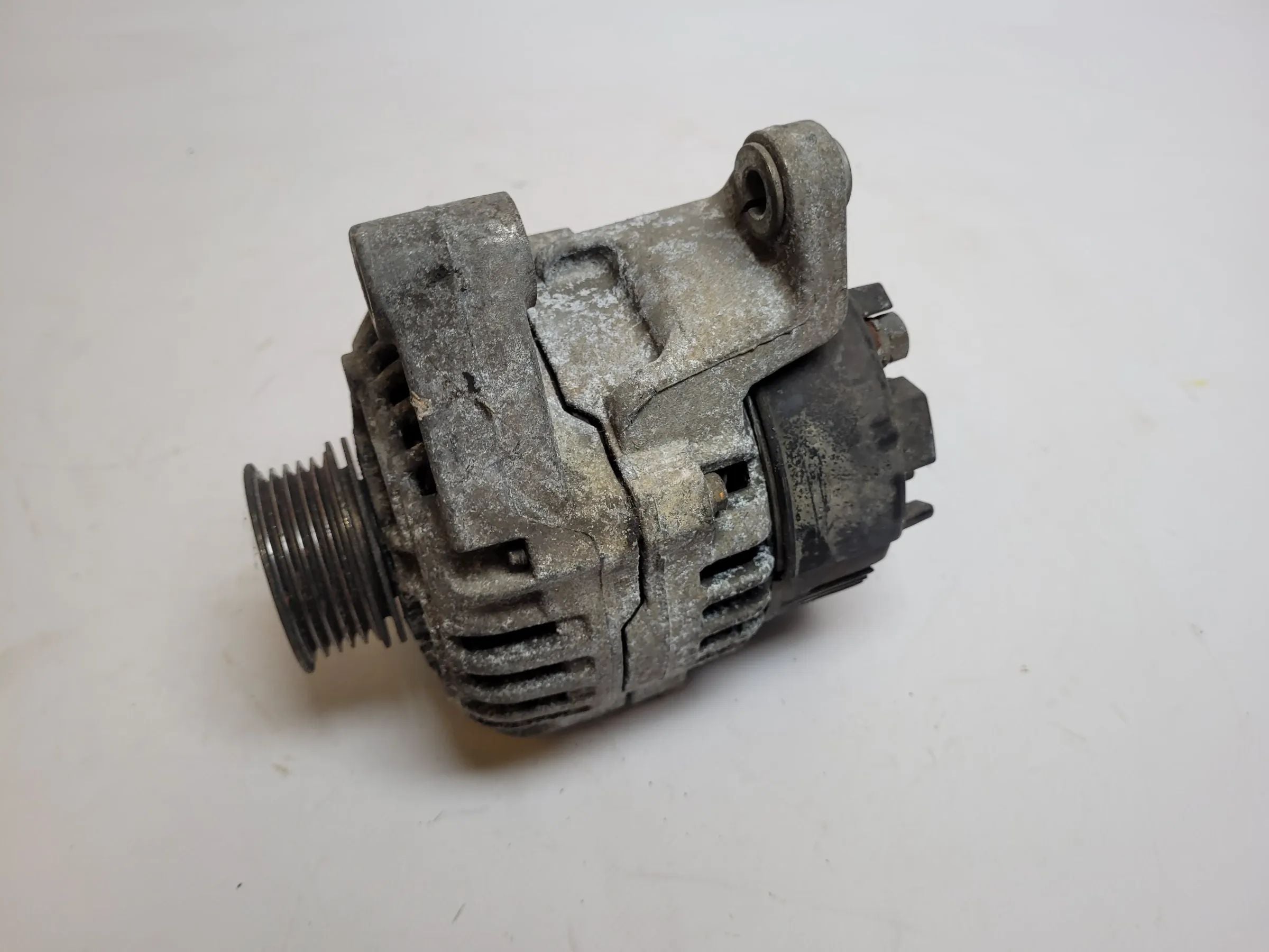 Original Opel Corsa B S93 Lichtmaschine 90561967
