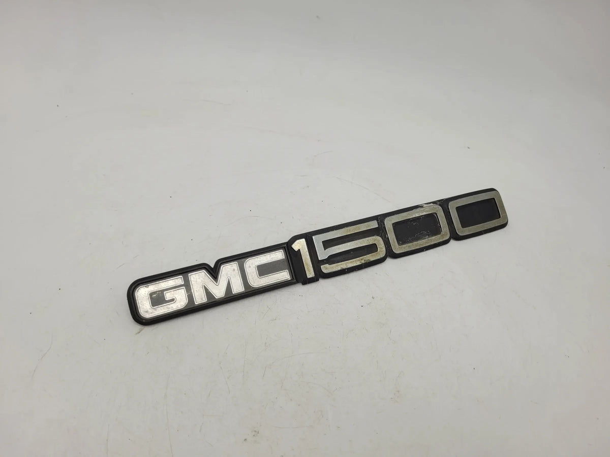 Original GMC Sierra 1500 Emblem Logo