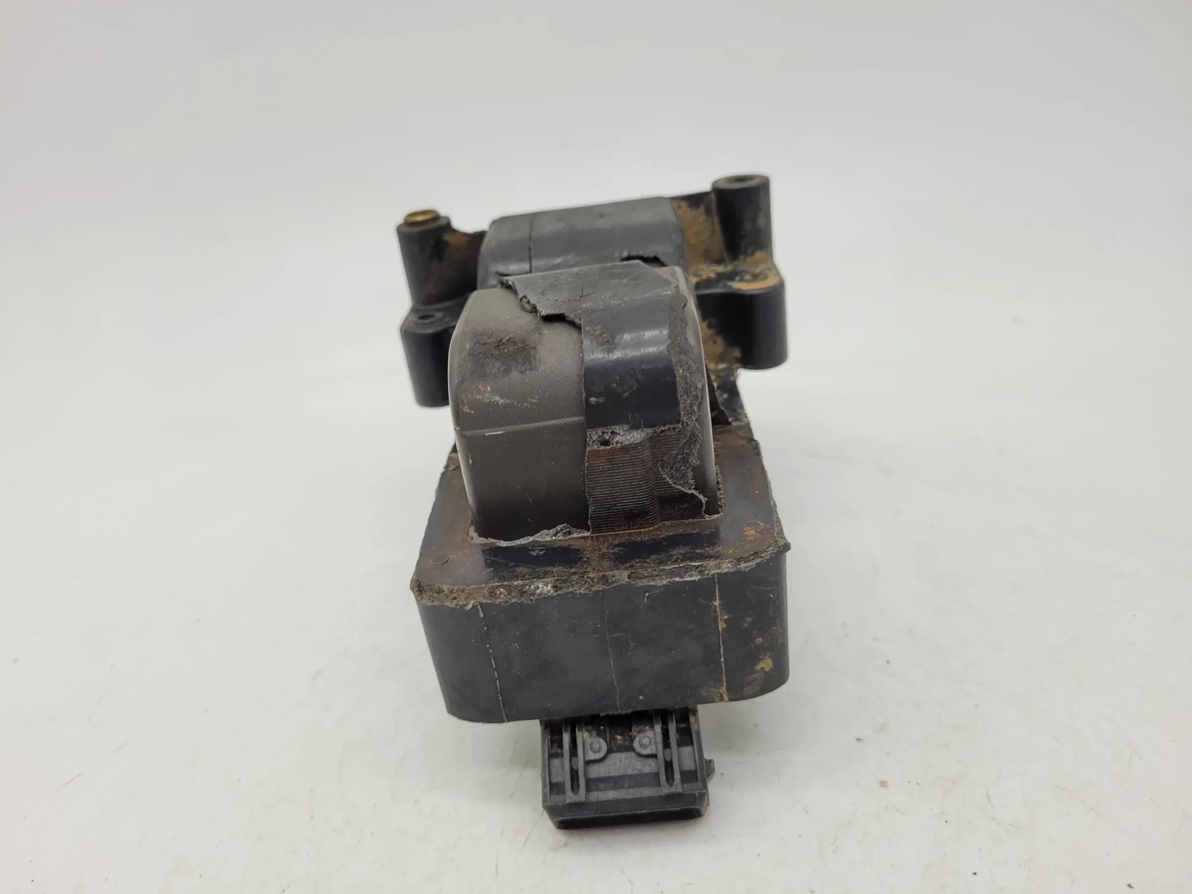 Original Peugeot 106 (1A/1C) Zündspule Zündmodul Bosch 0221503003