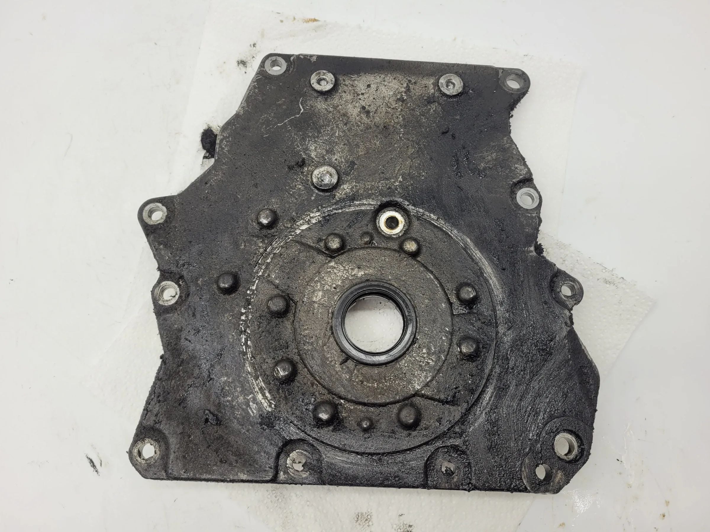 Original Mini One (R50/R53) Ölpumpe Deckel 04777838AA / 04693103AA