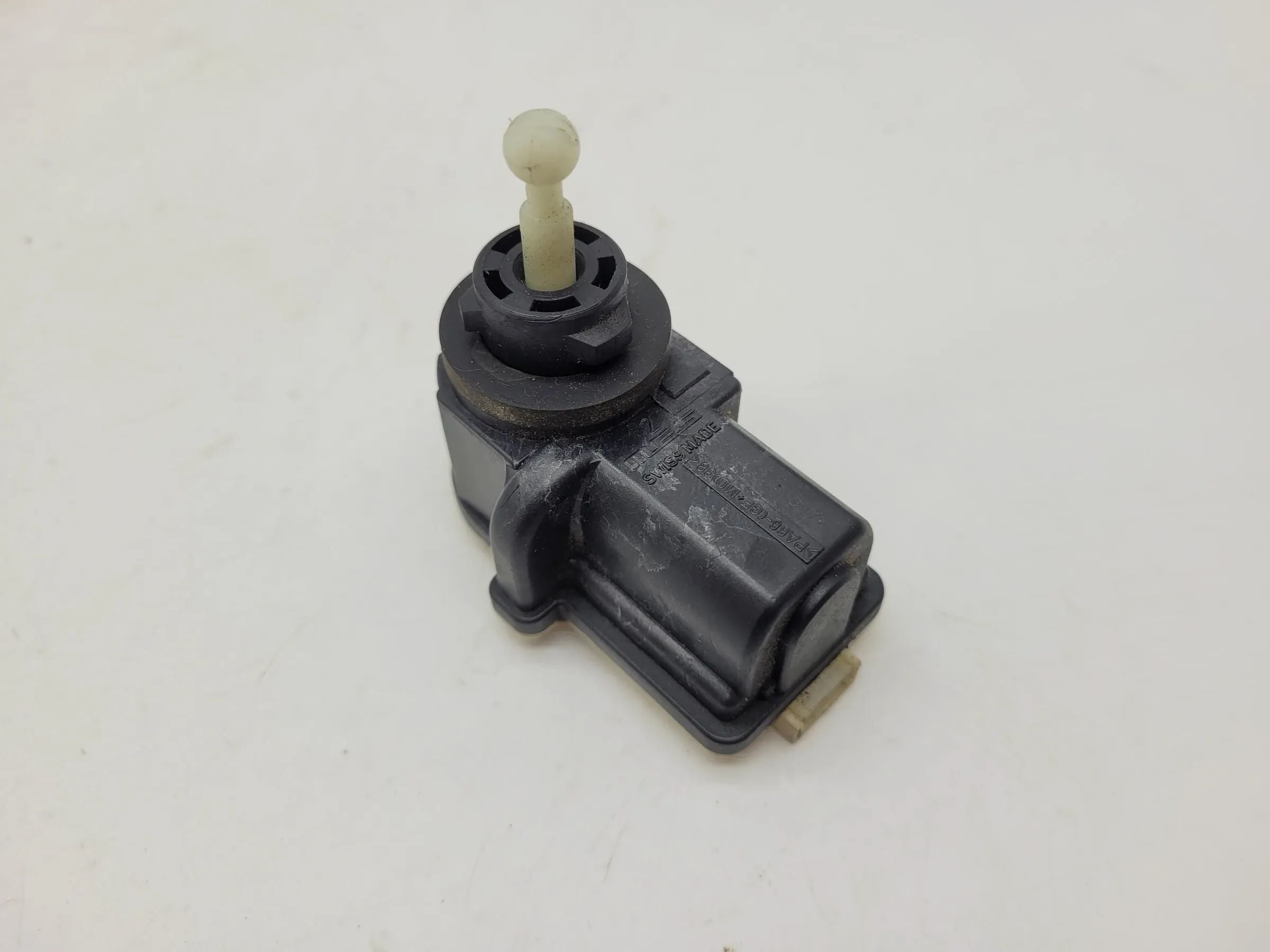 Ford Transit Kasten FA Scheinwerfer Stellmotor LWR Rechts YC1X-13K198-AA