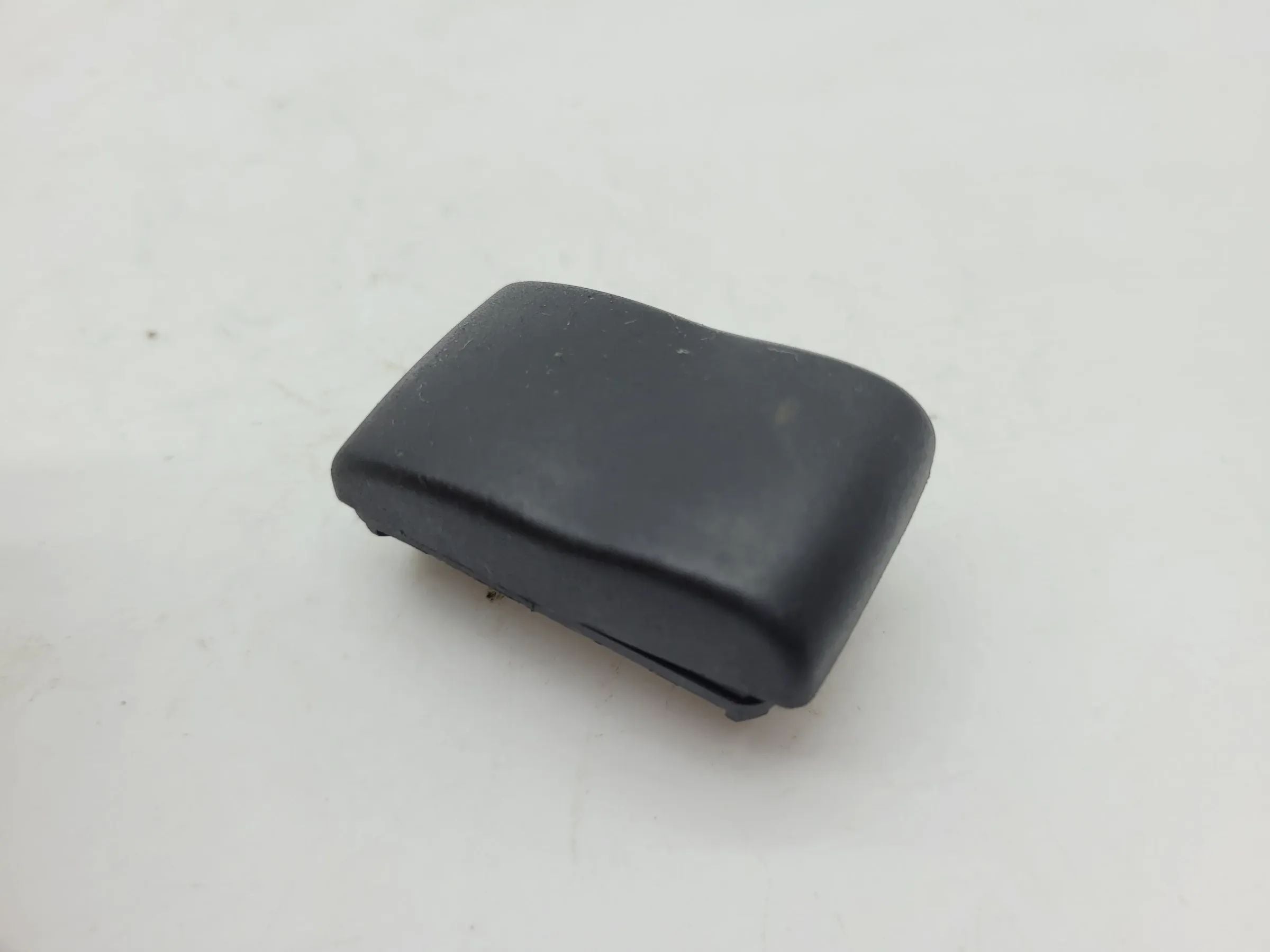 Seat Cordoba (6K1/6K2) Leertaste Blindknopf Armaturenbrett 6K0957067A Original