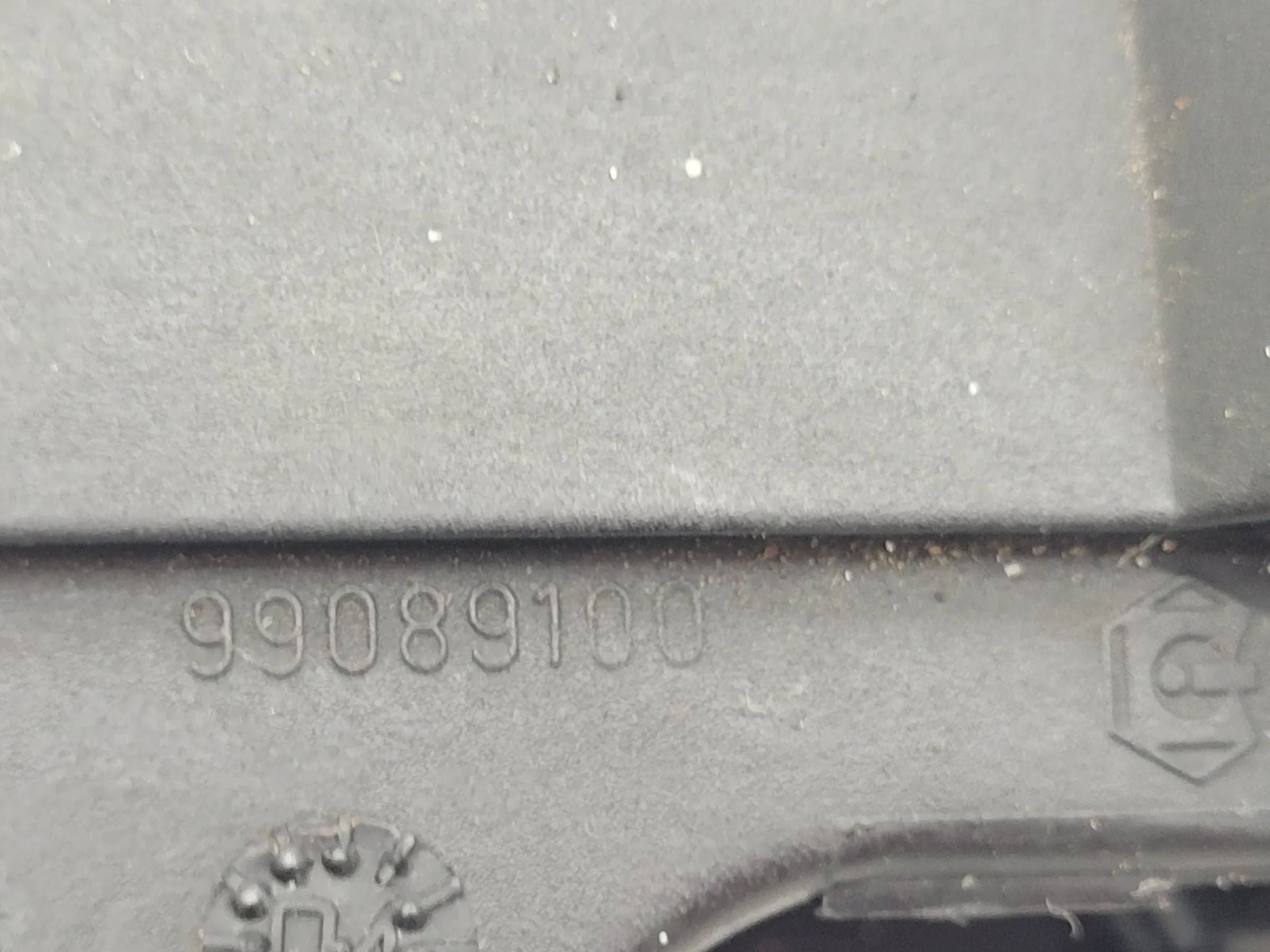 ฝาครอบวาล์ว Peugeot 206 CC (2D) ของแท้ รหัส 9651554480