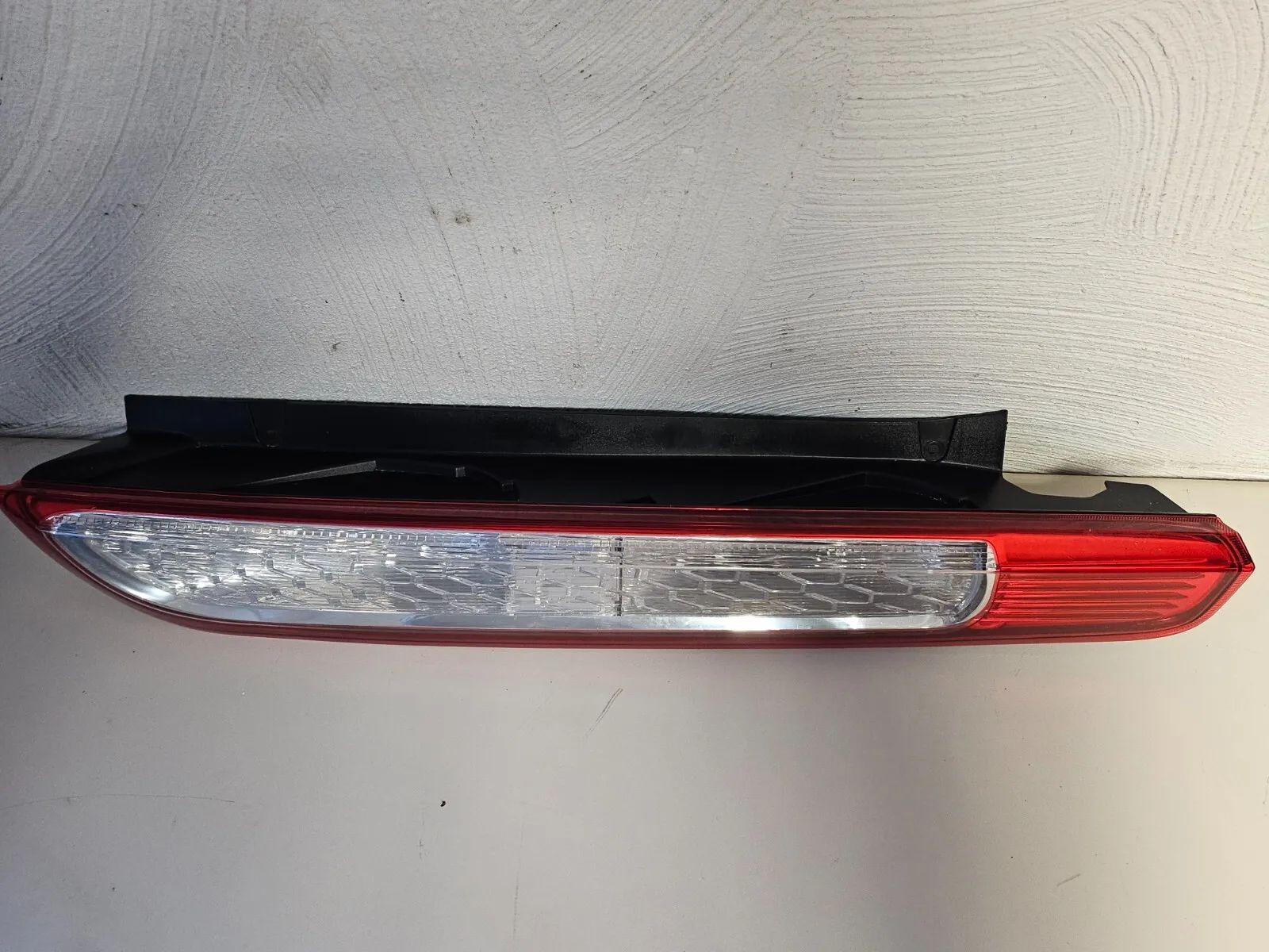 Original FORD FOCUS II TAIL LIGHT REAR LIGHT RIGHT 2021001105 