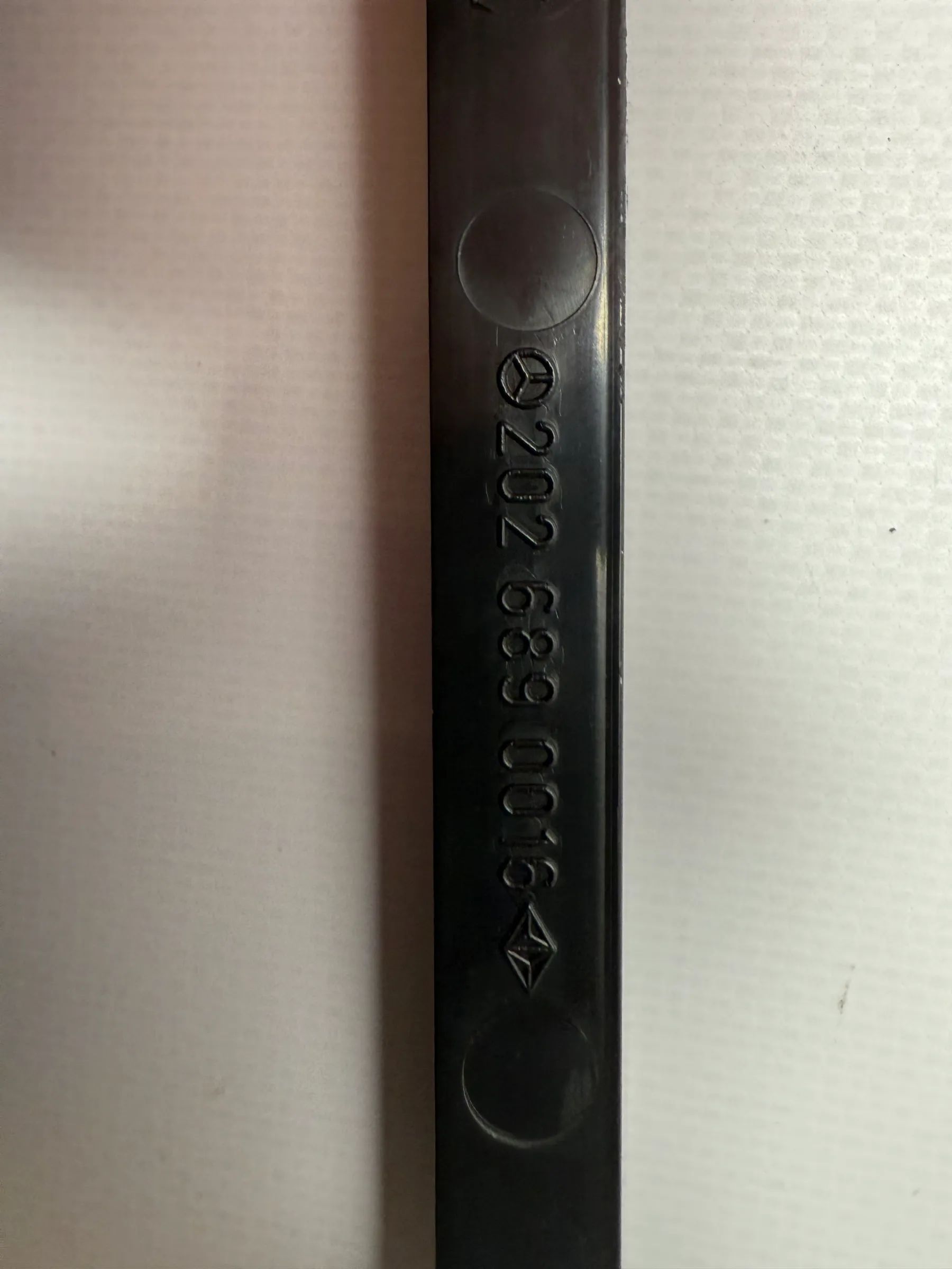 Originele Mercedes C-Klasse W202 Radiohouder Inbouwframe Middenconsole 2026890016