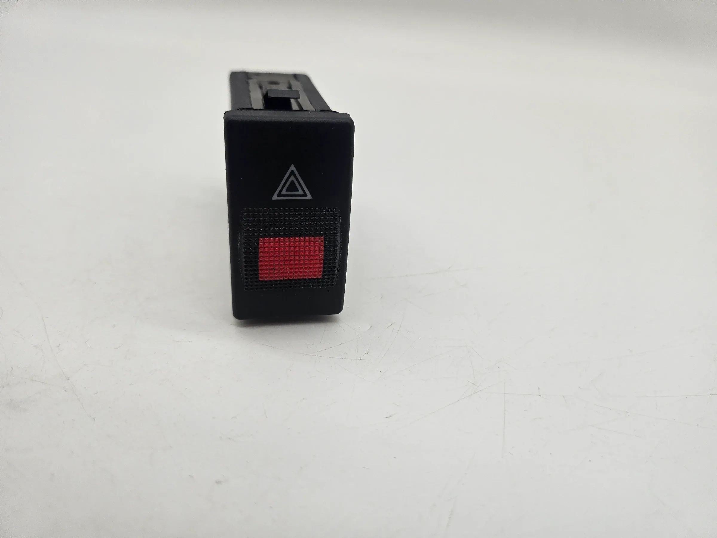 Original Audi A4 B5 8D hazard warning light switch 8D0941509 C 