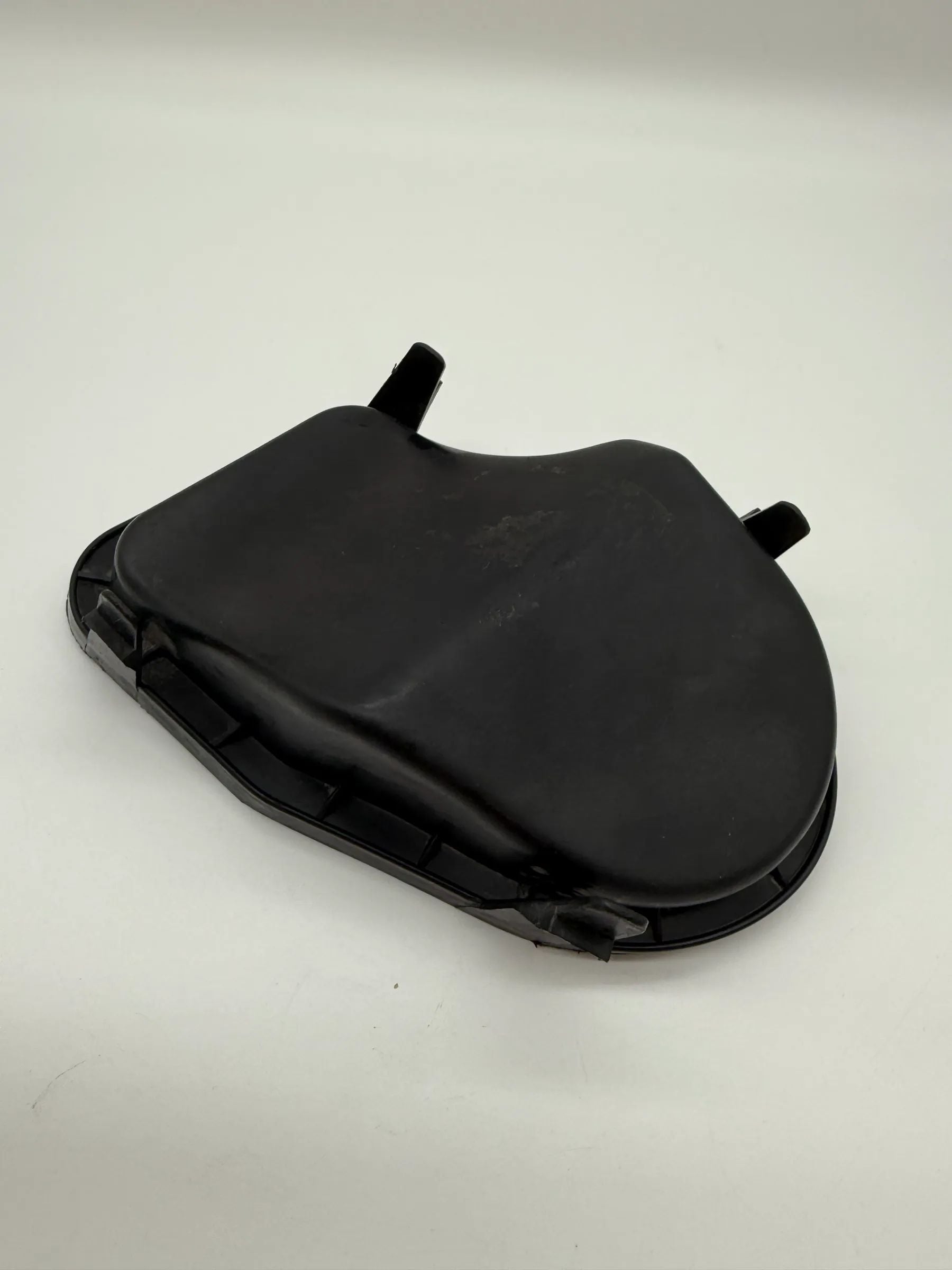 Ford Focus 2002 Rechts Deckel Abdeckung Scheinwerfer 304311157R OLT6657