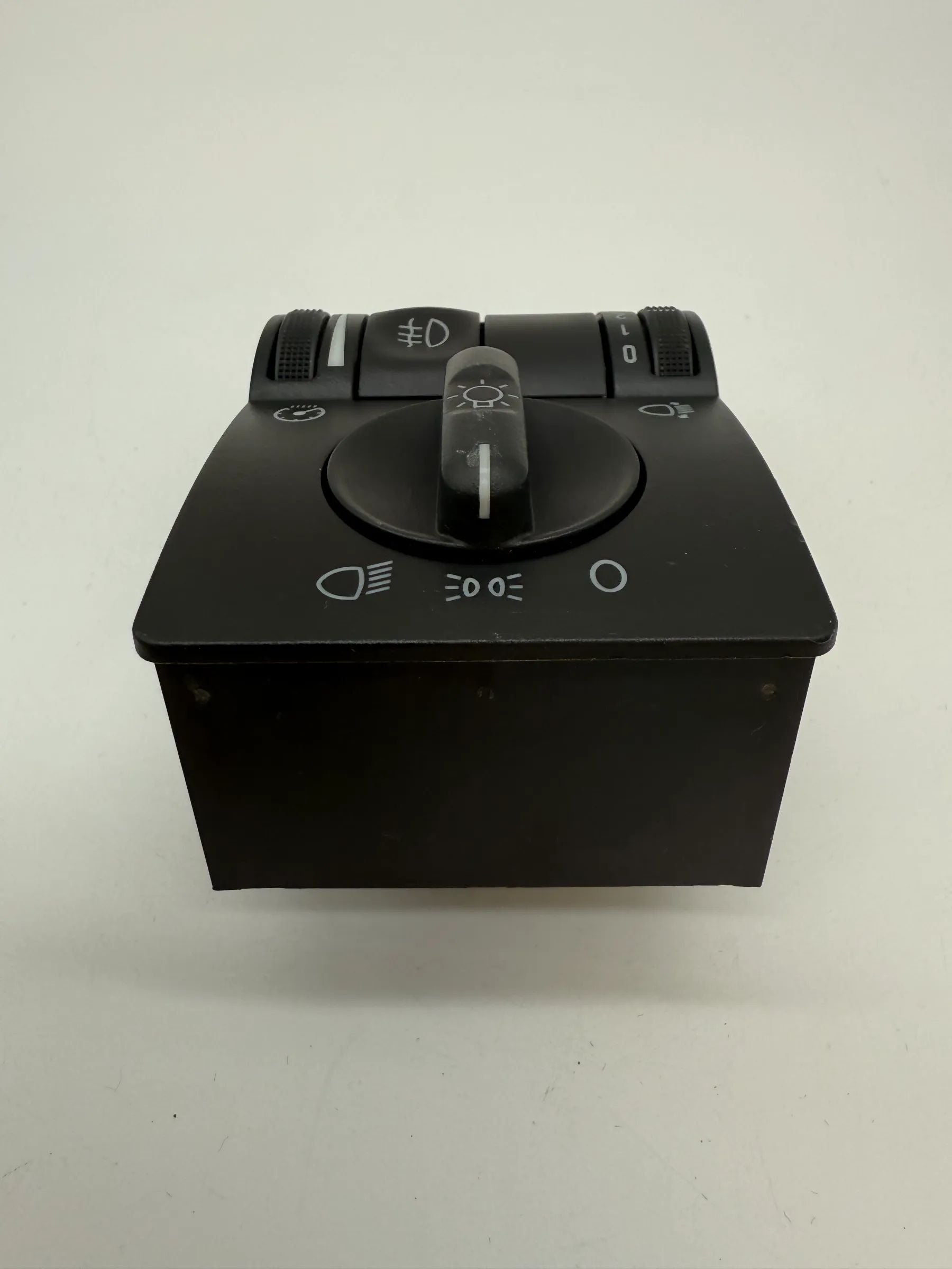 Original Opel Corsa C light switch switch light NSL regulator 9116612 