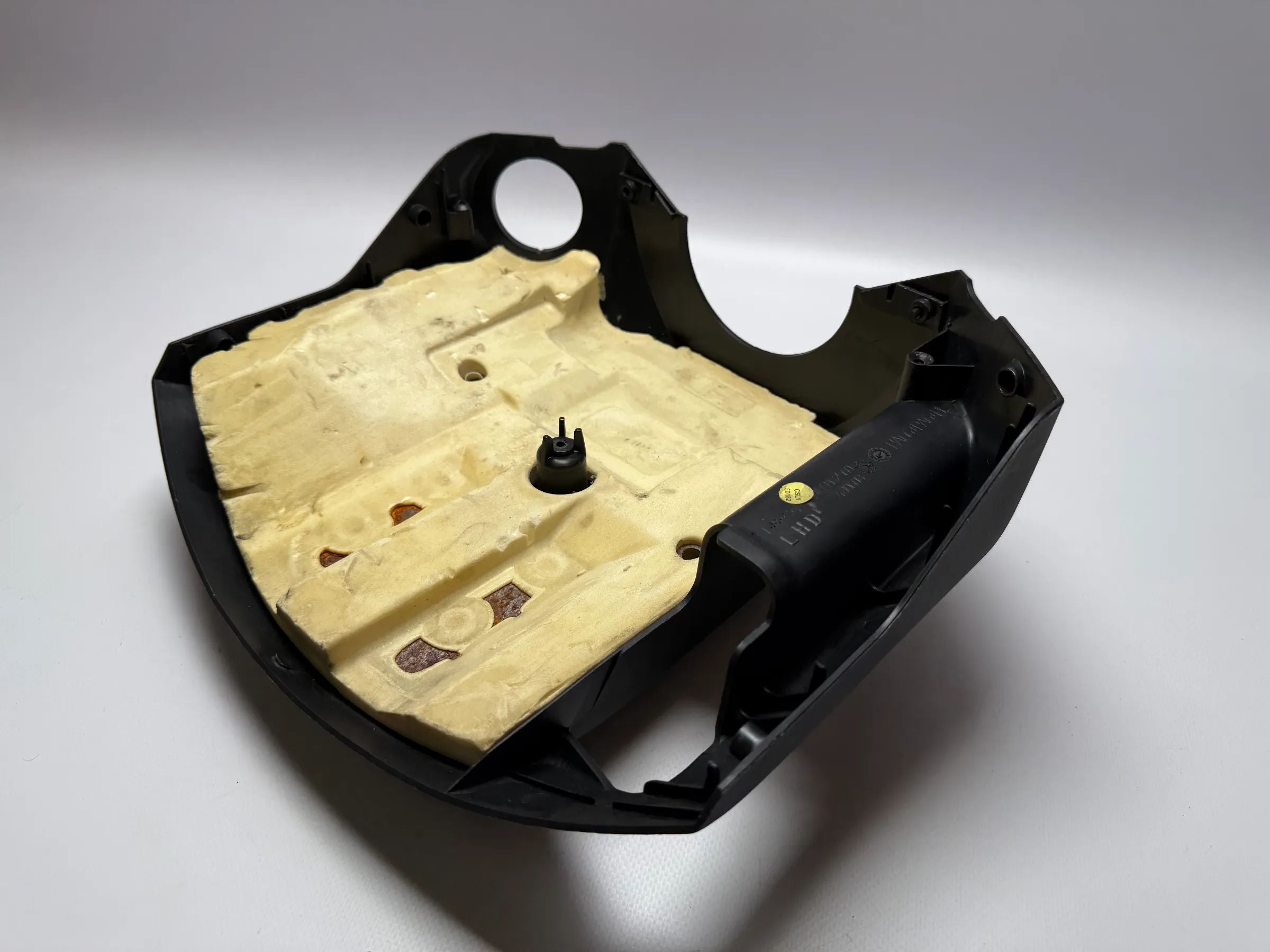 Оригинальная обшивка облицовка рулевой колонки Zafira B 13162560