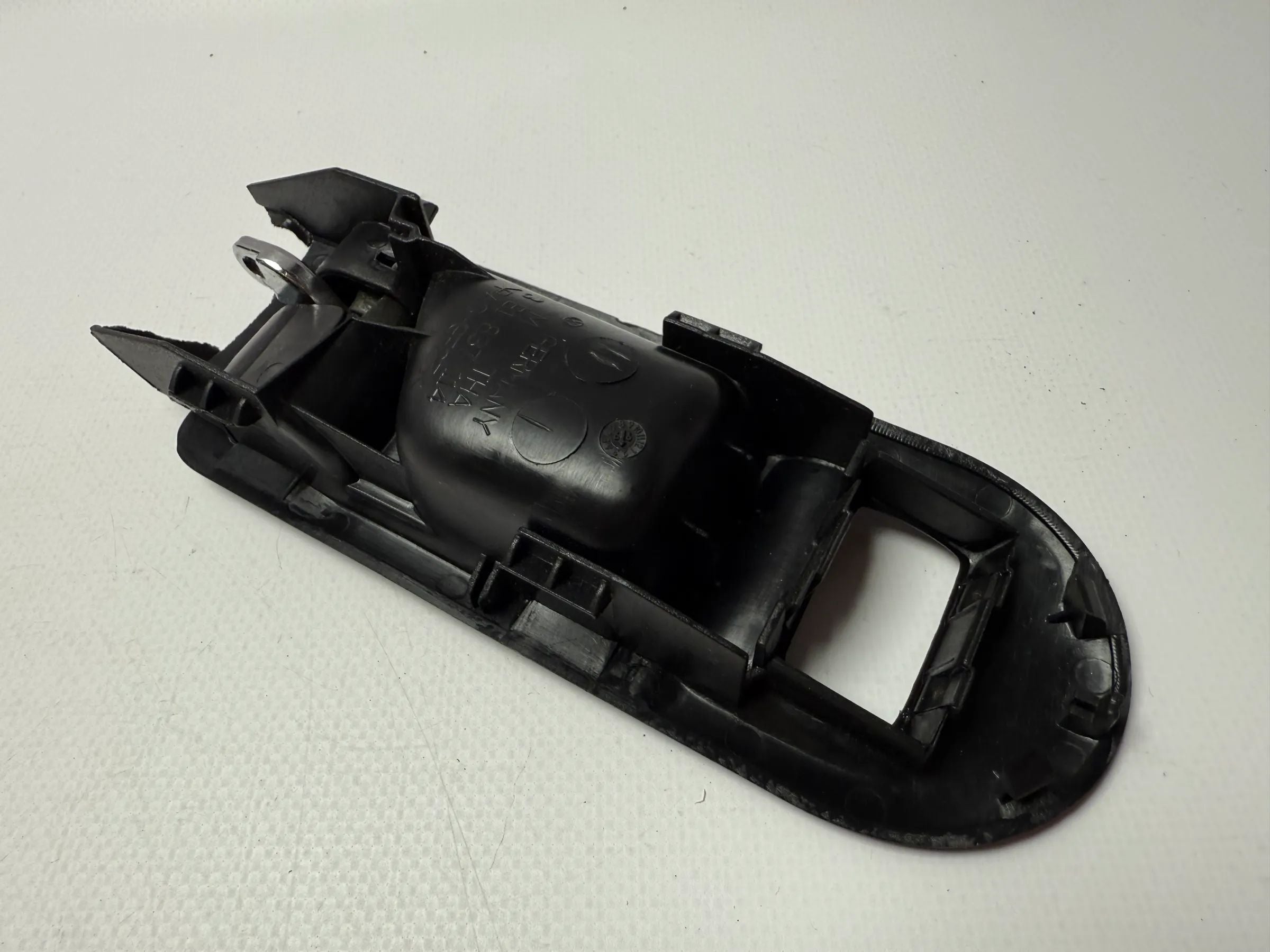 อะไหล่แท้ VW Golf IV 4 Variant 3B1837114 มือเปิดประตูหน้า ขวา ด้านใน