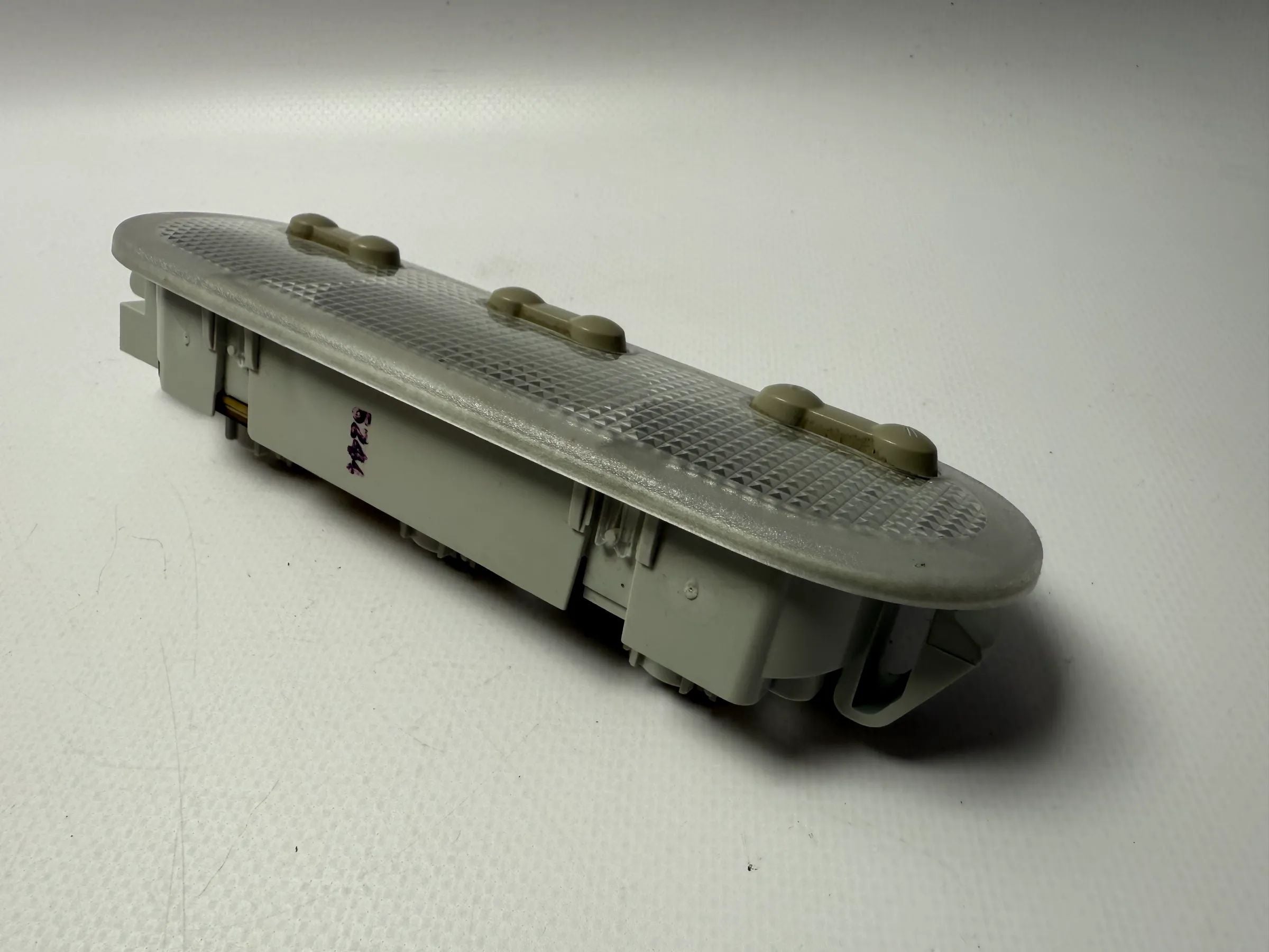 Оригинальная внутренняя подсветка Renault Megane II Scenic II Nissan Note 8200073234