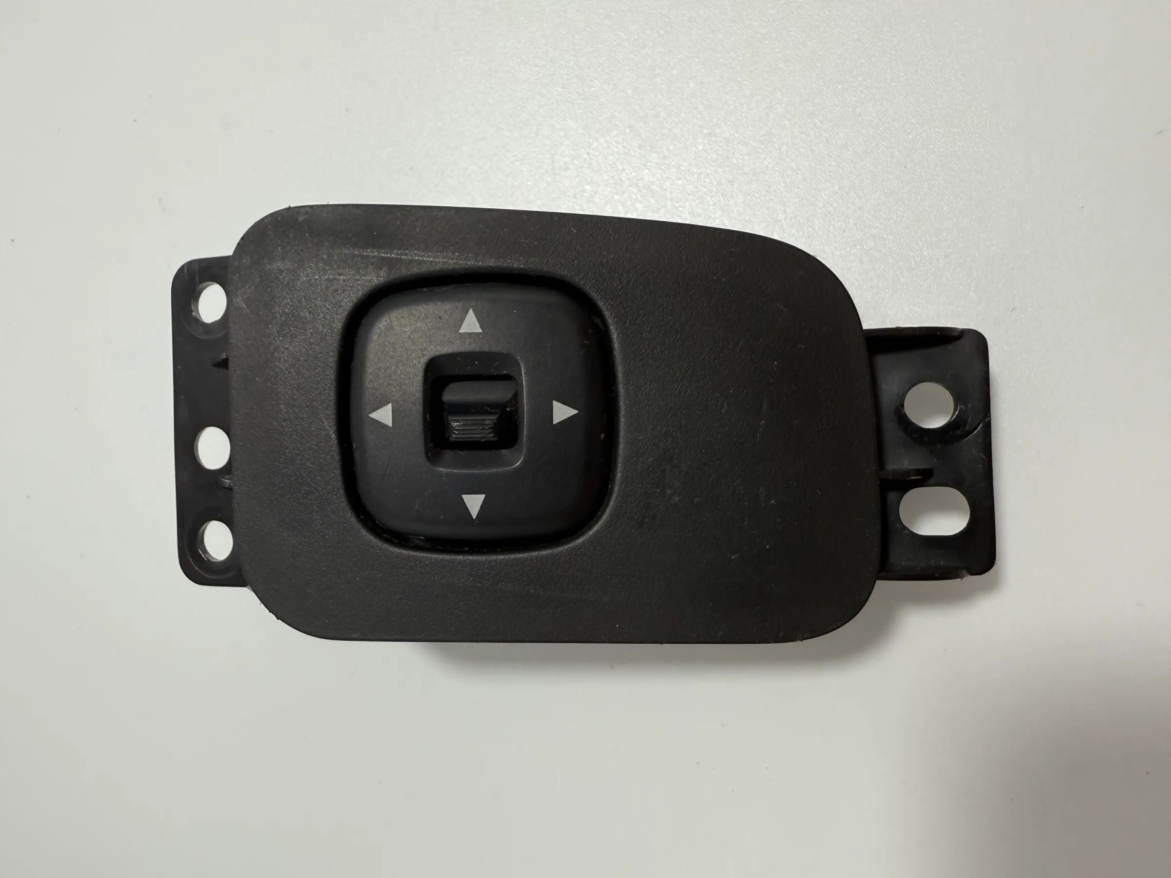 Originele Mazda MPV II Buitenspiegel Schakelaar Regeling LD47 66 600