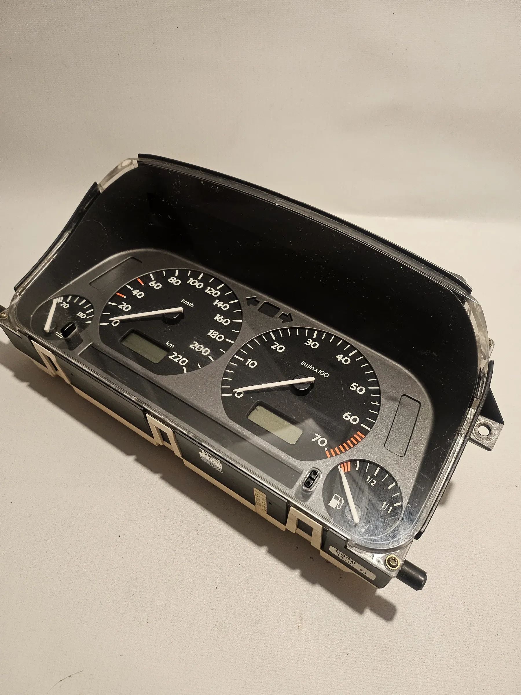Speedometer original VW Golf III 3 IV 4 Cabrio petrol speedometer VDO 1H0919860C 