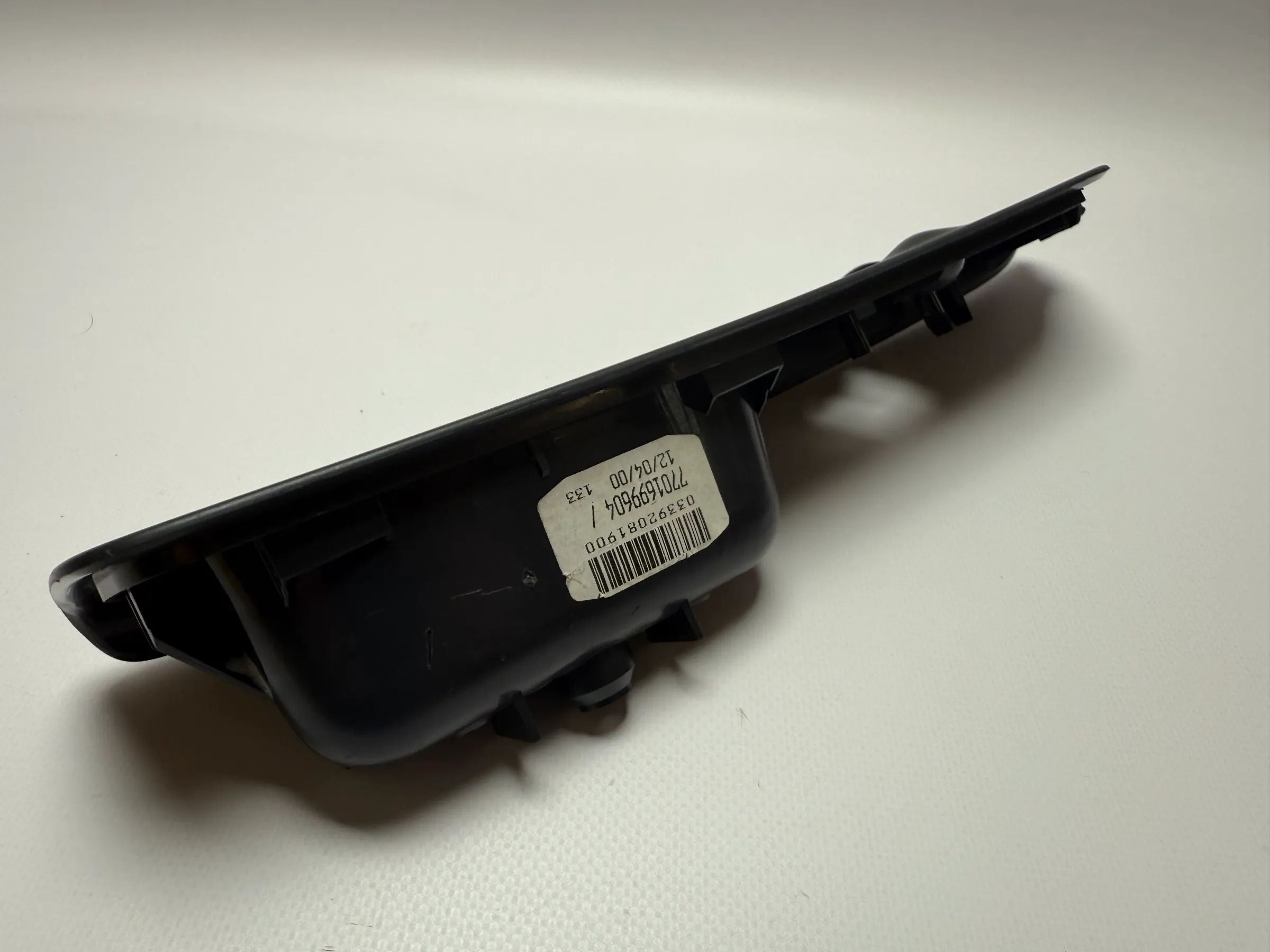 Peça Original RENAULT LAGUNA Interruptor de Elevação das Janelas 7700417094 - auto-veritas.com/pt/