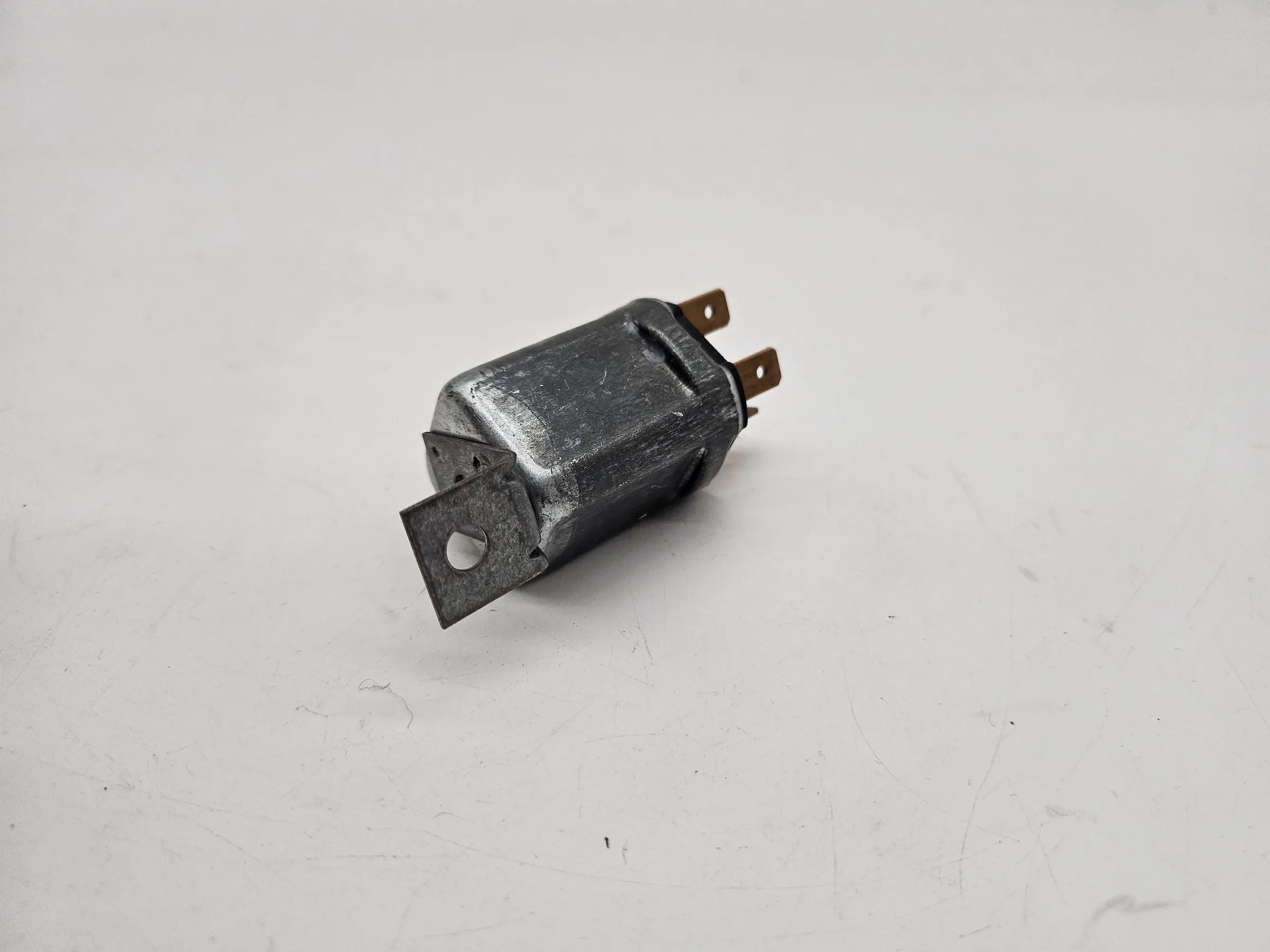 original Bosch relay 12 Volt vintage car 0332009001 