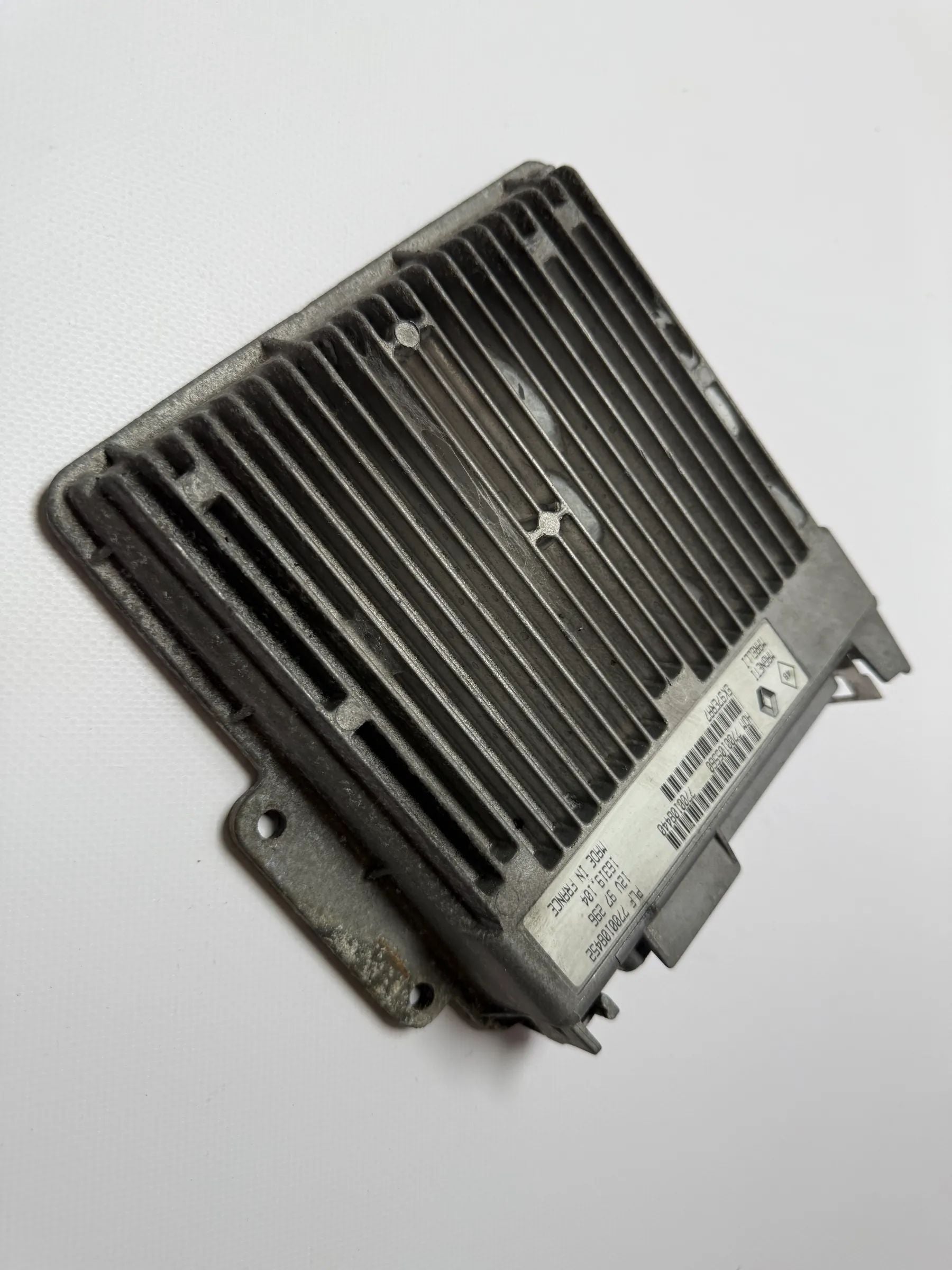 Centralina Original Renault Twingo 1.2 ECU PLF 7700108452 / HOM 7700105560 - auto-veritas.com/pt/