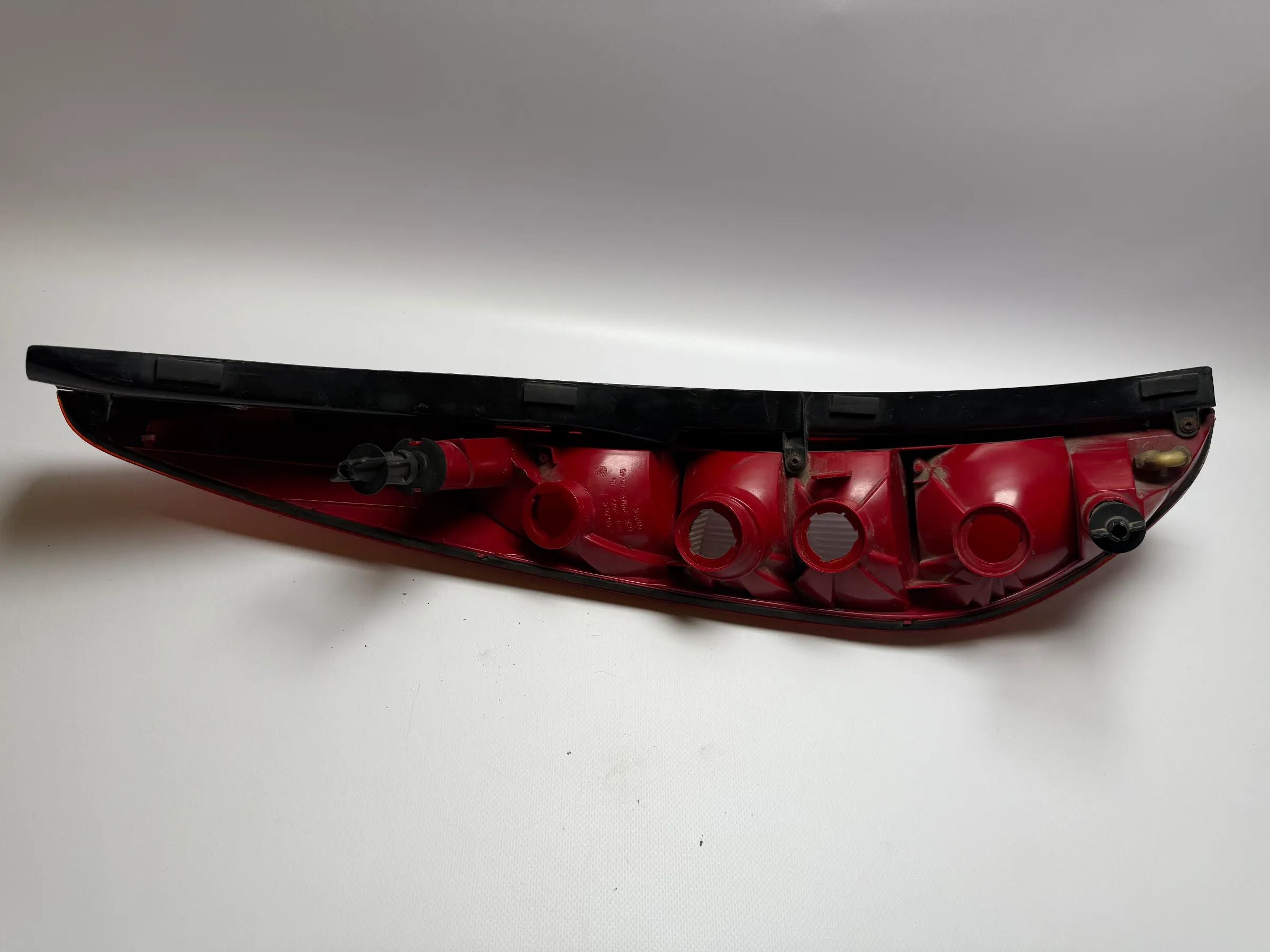 Original Ford Mondeo III (B5Y/BWY) rear light right 1S71-13404-C RH 