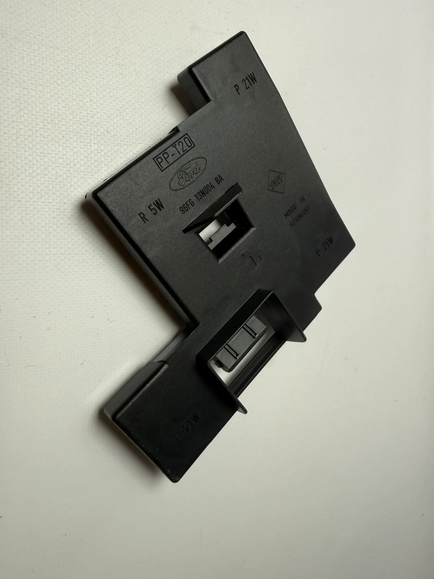 Orijinal Ford Fiesta Jbs/Jas Sol Far Taşıyıcı 96FG13N004BA