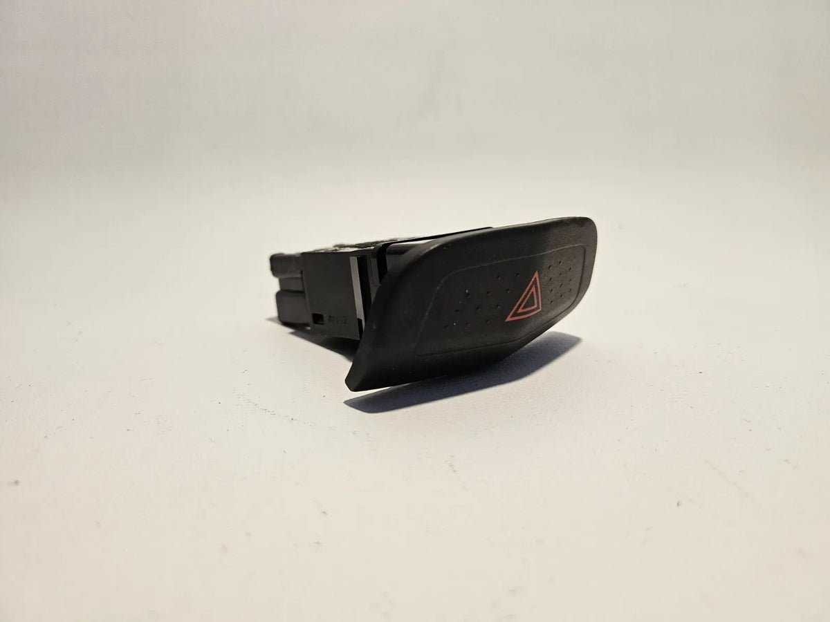original Nissan Primera P12 - hazard warning switch hazard warning switch 06016