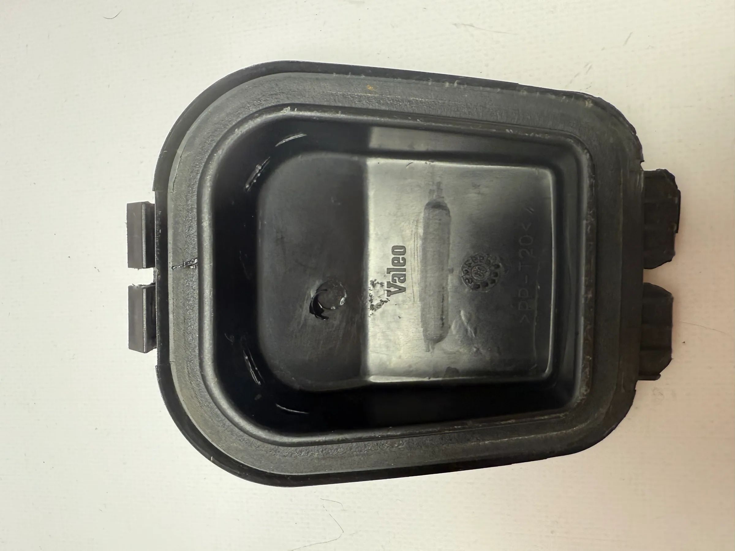 อะไหล่แท้ VW / Audi / Seat / Skoda ฝาครอบไฟหน้า Valeo 6K5941607