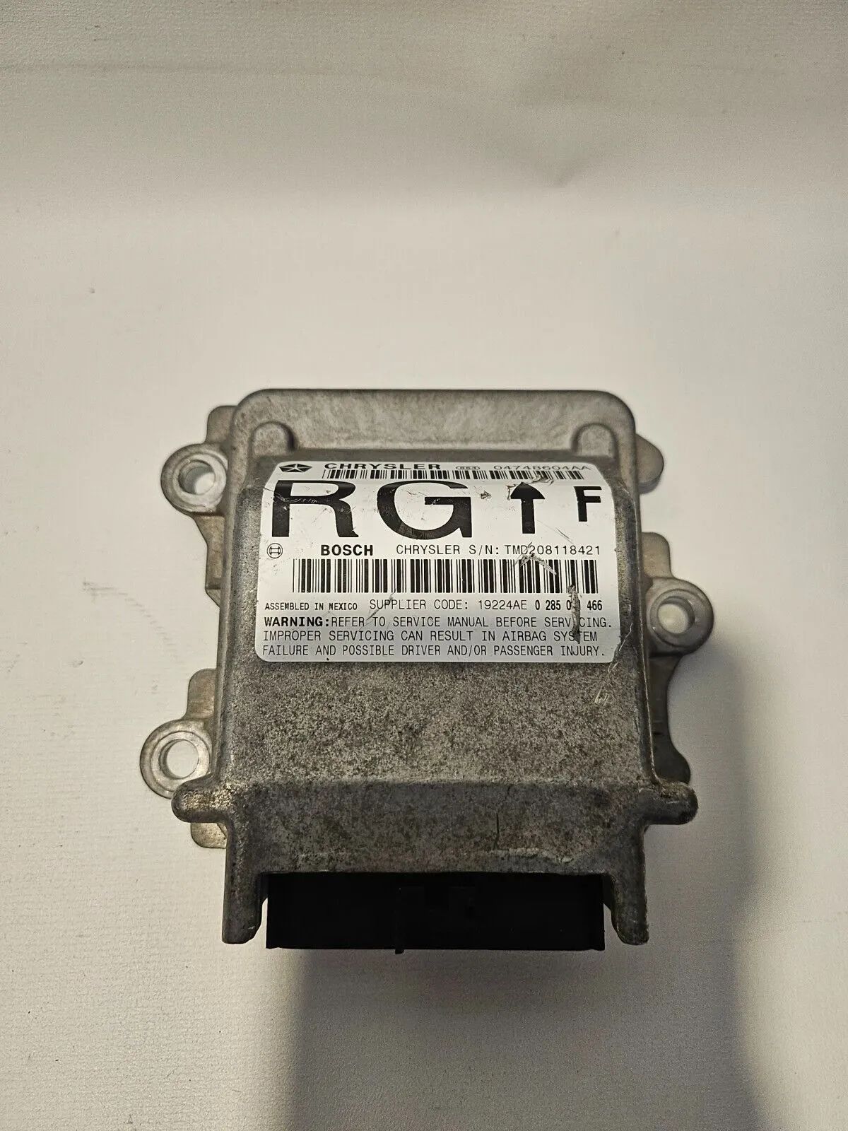 असली Chrysler Voyager 2.5 CRD RG Steuergerät 04748604AA
