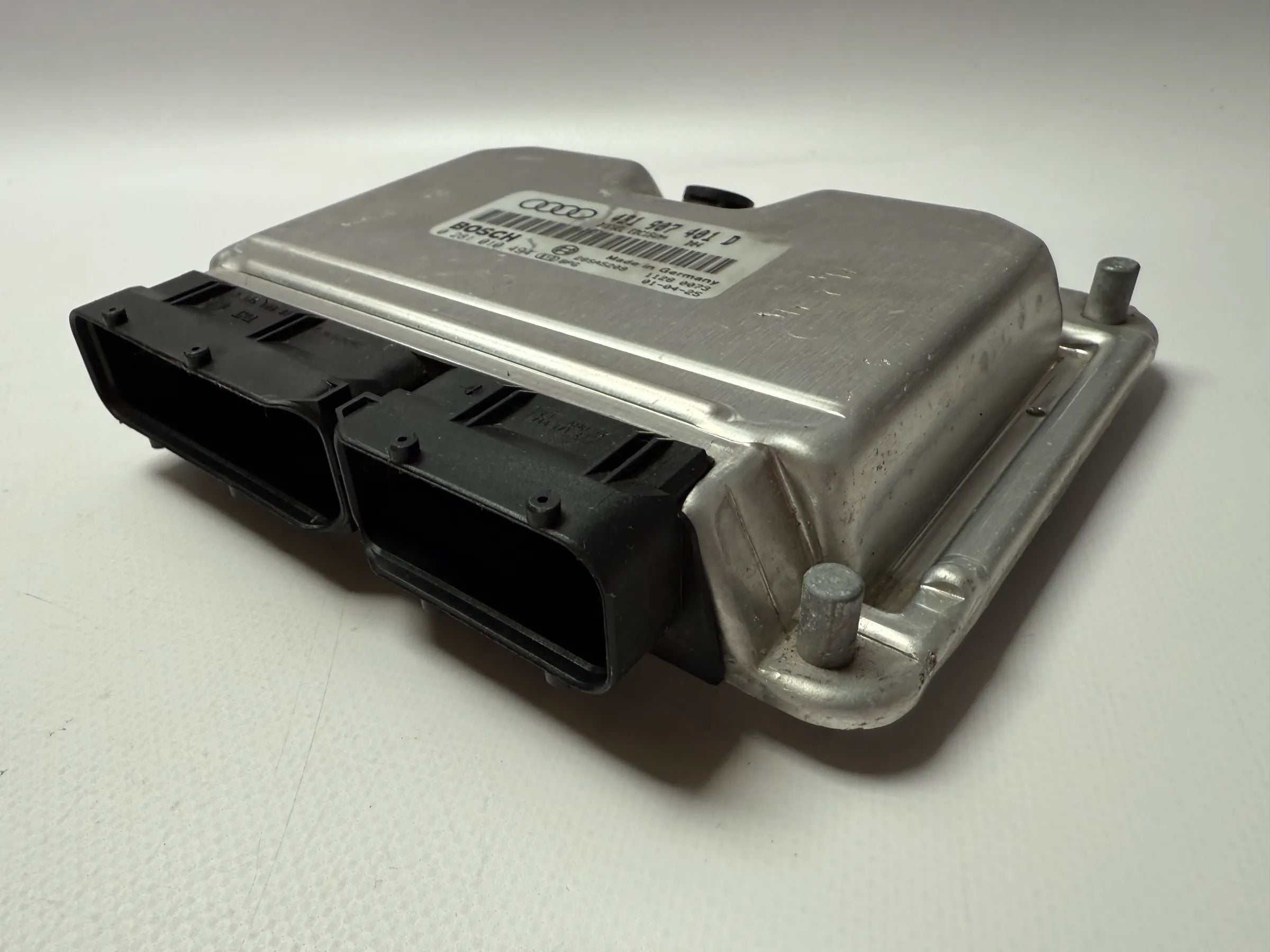 Orijinal Audi A6 4B2, C5 Motor Kontrol Ünitesi 4B1907401D / 0281010494