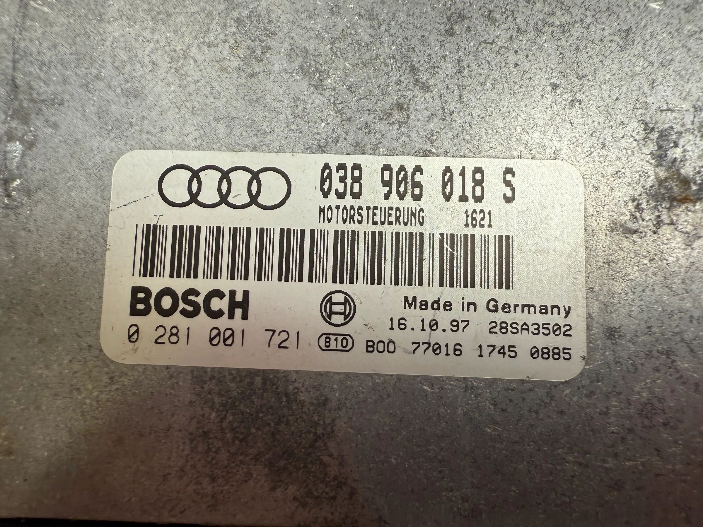 Original AUDI A4 B5 1.9 TDI Engine Control Unit ECU 038906018S / 0281001721 