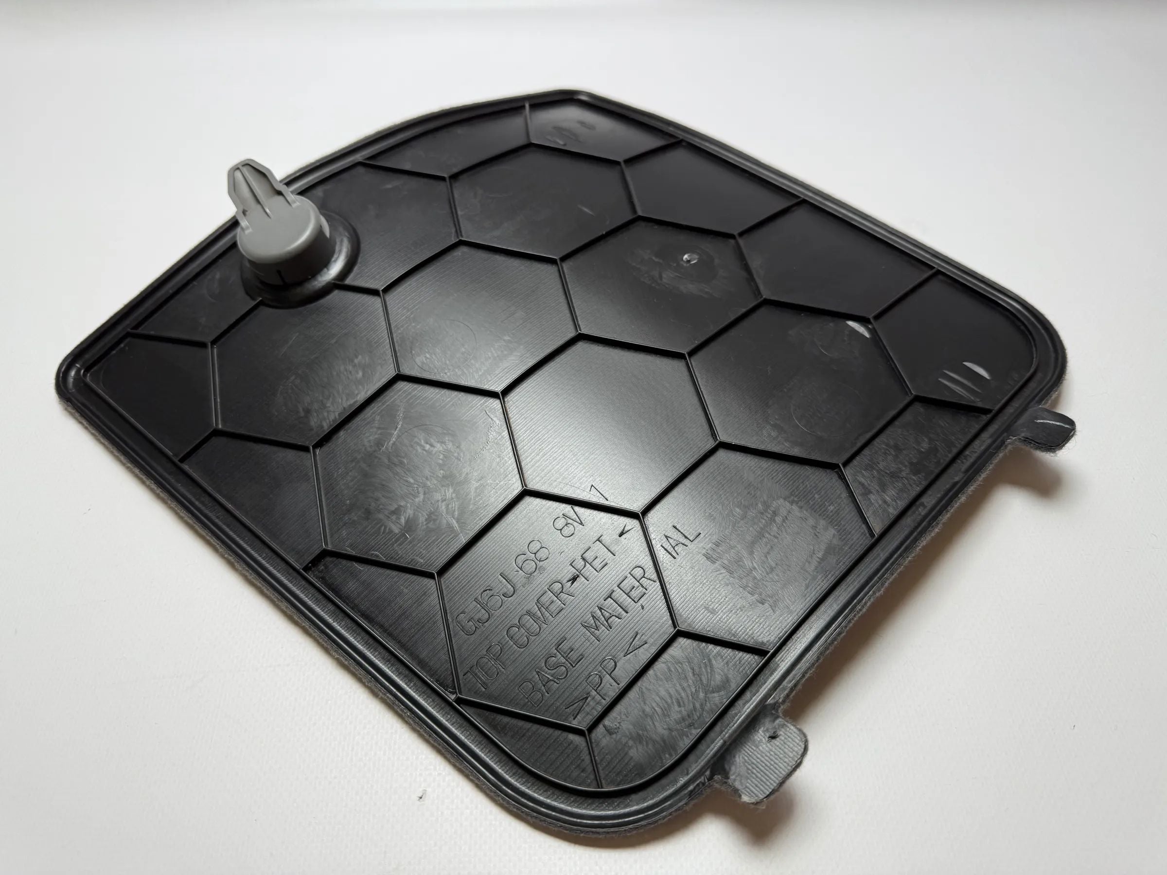 Orijinal Mazda 6 Bagaj Kapağı / Sol Yan Kaplama GJ6J688V1