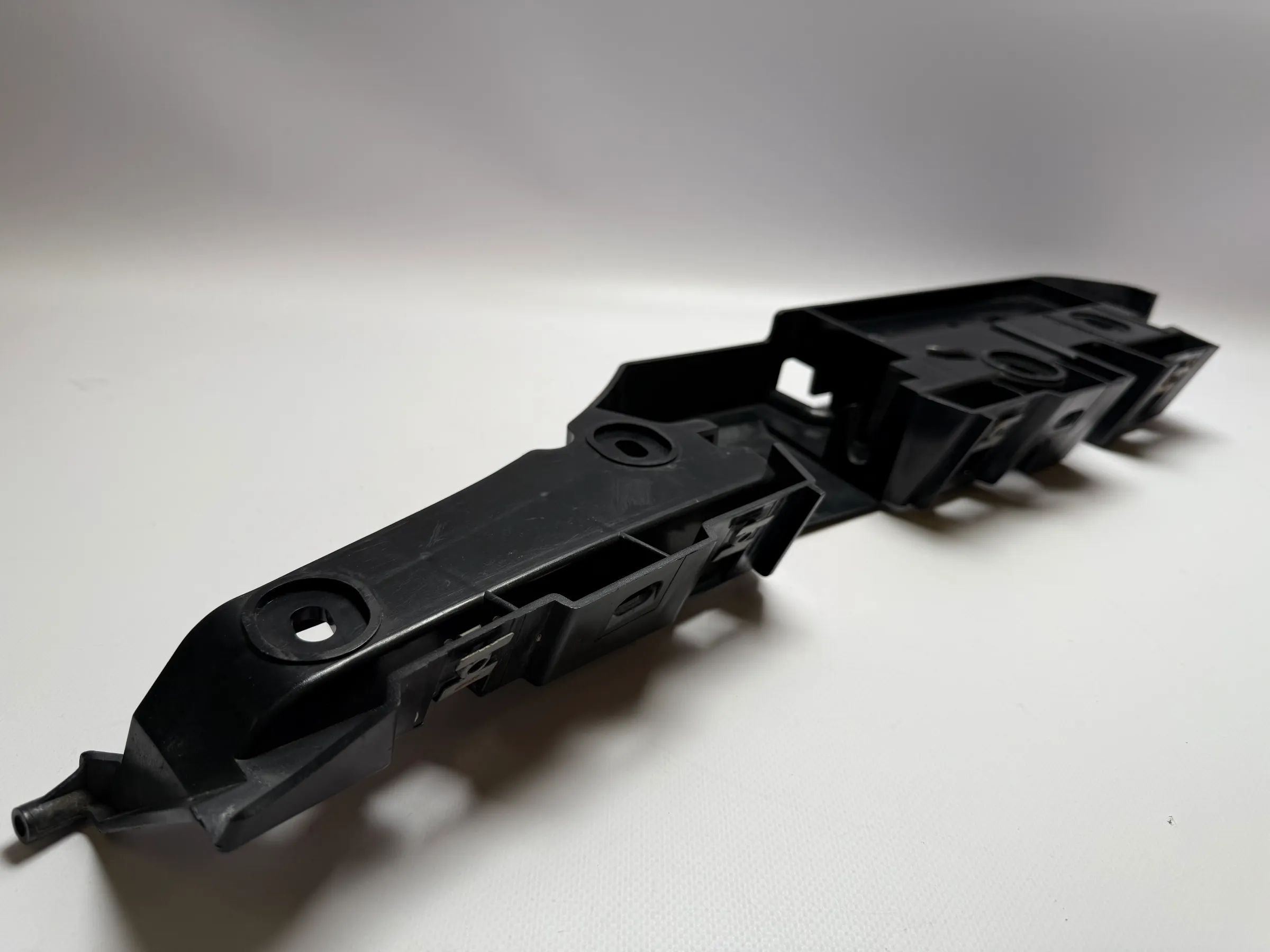 Original SMART Fortwo Cabrio (450) bumper bracket right front 0001734V010 