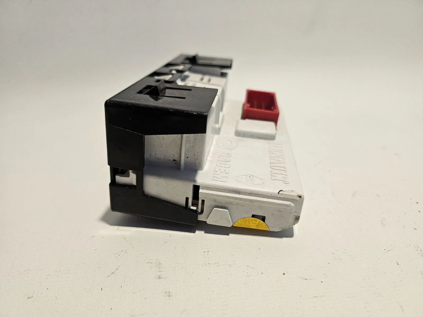 เรโนลต์ Megane F จอแสดงผลดิจิทัล Multifunktionsdisplay พร้อมกล่องคอมพิวเตอร์รถ 8200107839B